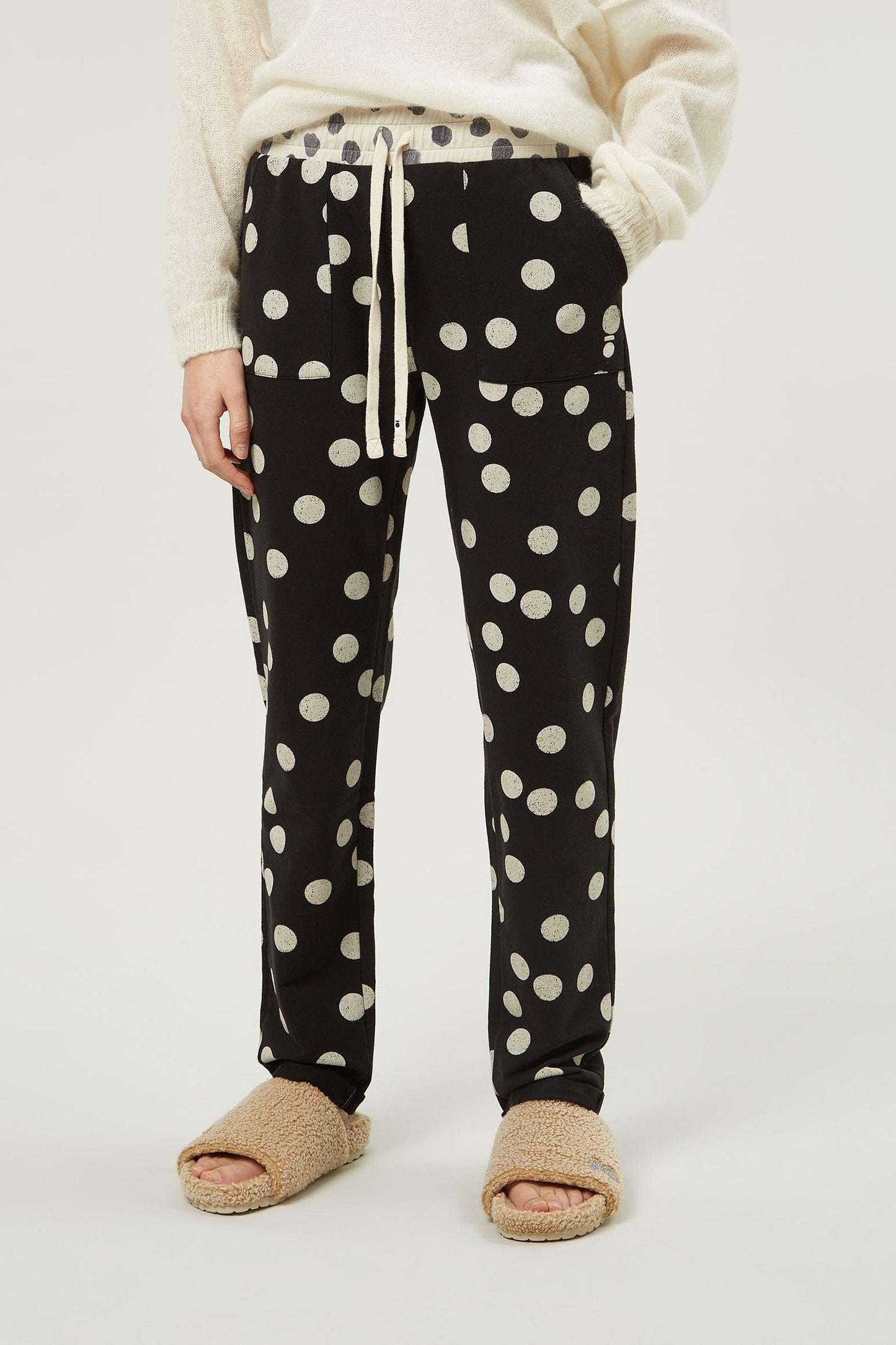 STRAIGHT JOGGER DOT
