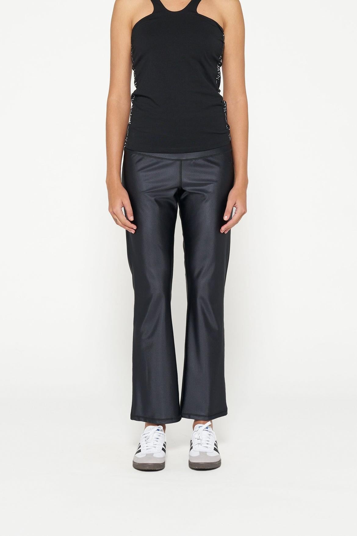 FLARED SHINY YOGA LEGGINGS
