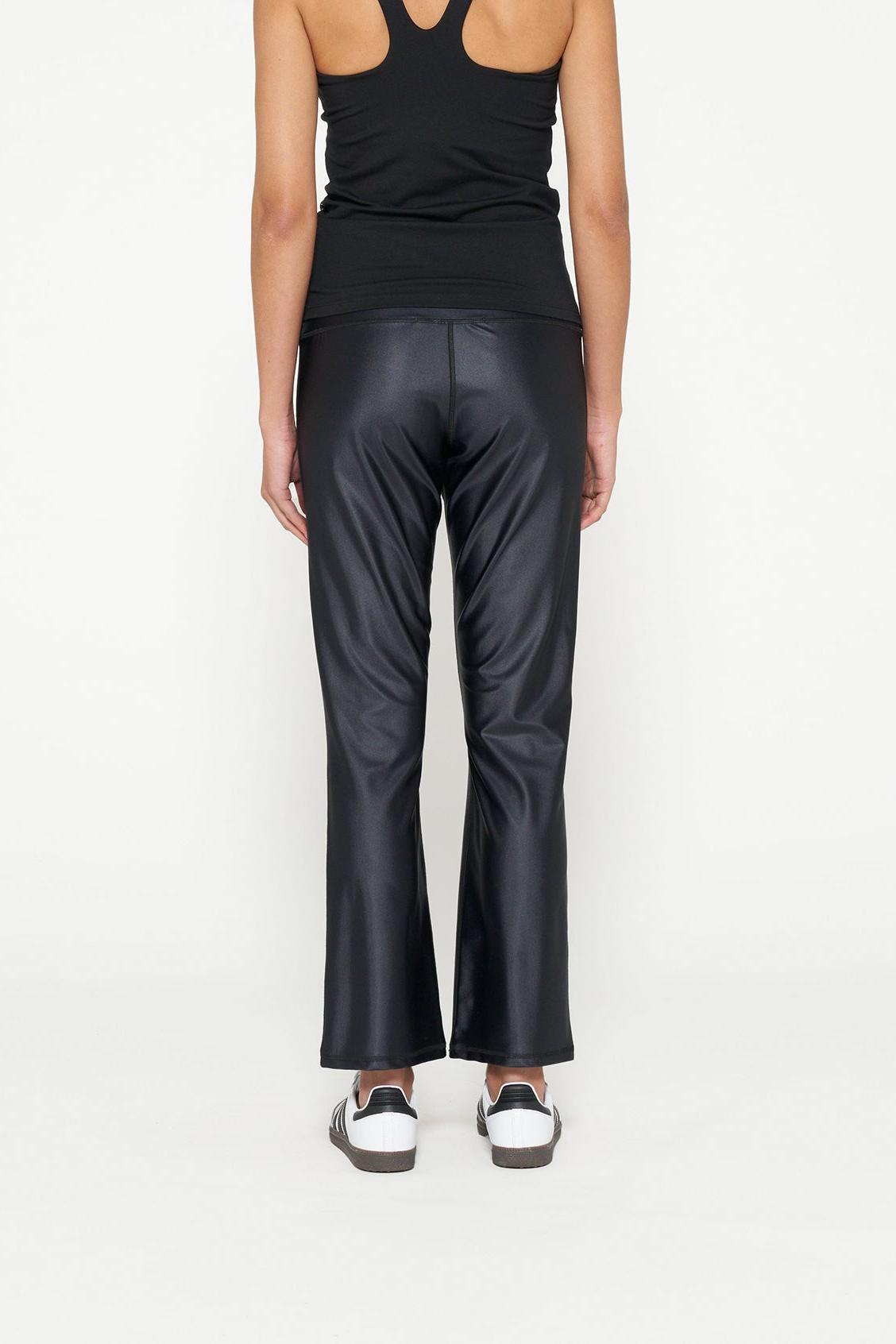 FLARED SHINY YOGA LEGGINGS