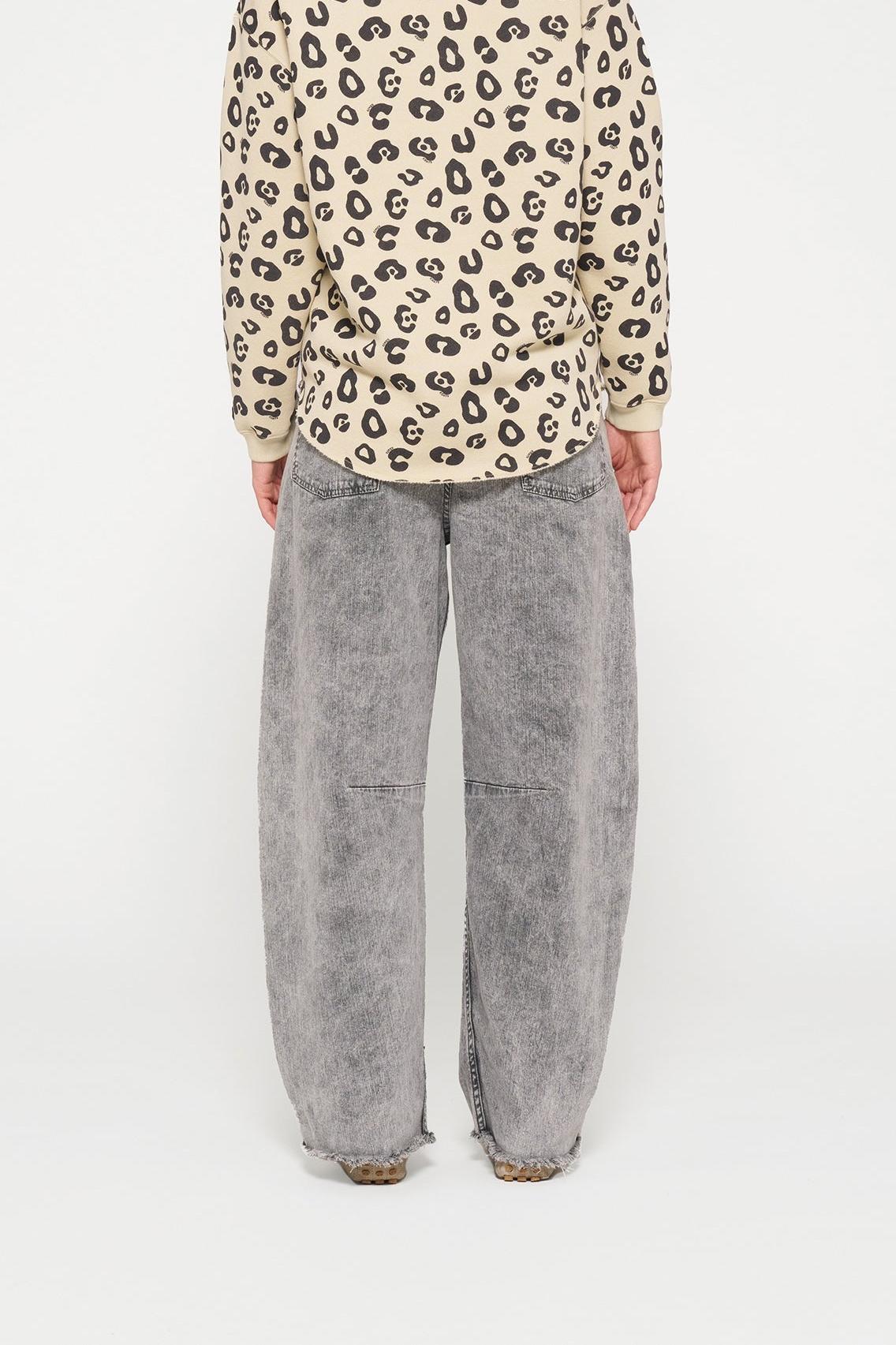 RAW EDGE SWEATER LEOPARD