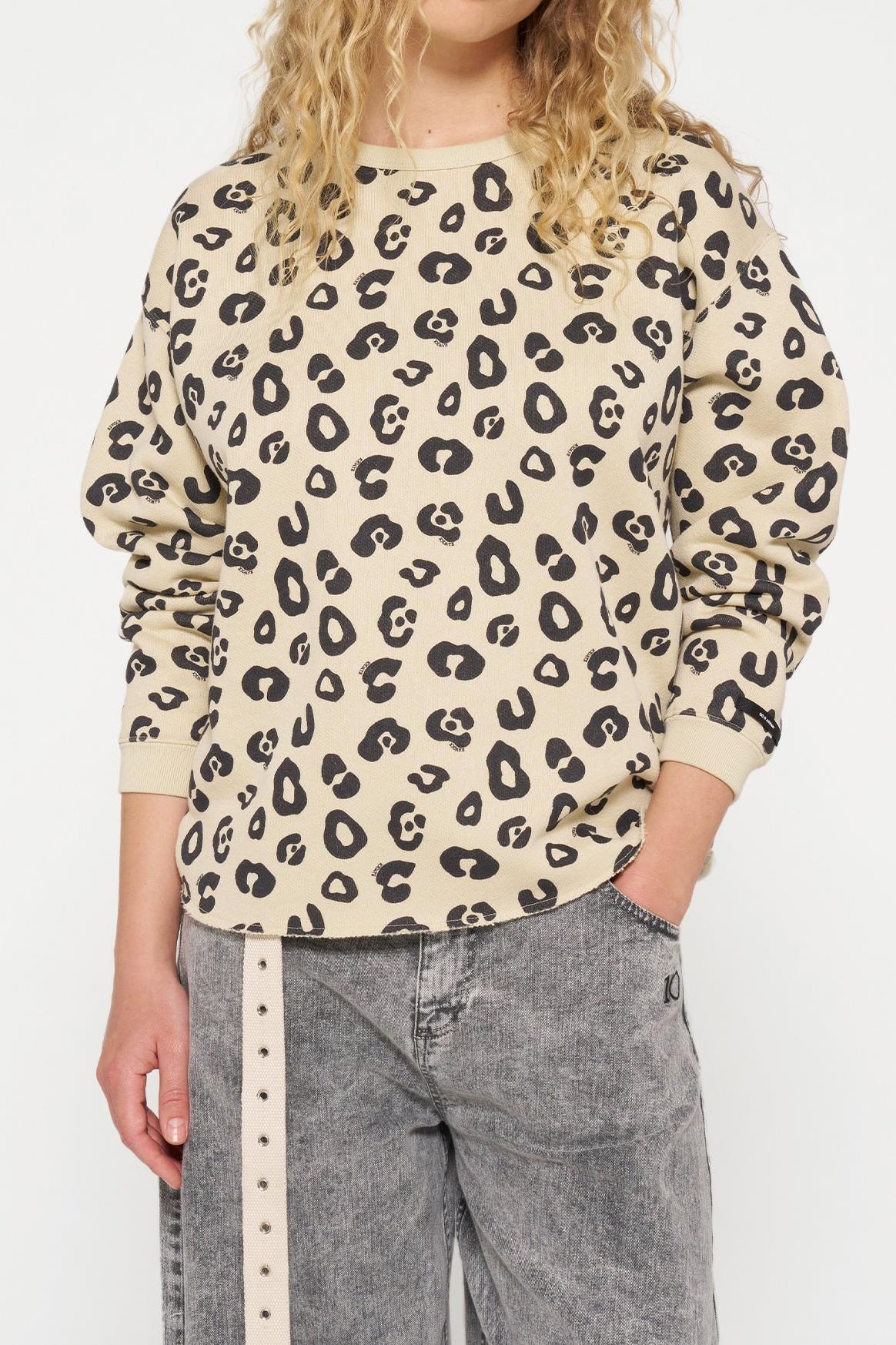 RAW EDGE SWEATER LEOPARD