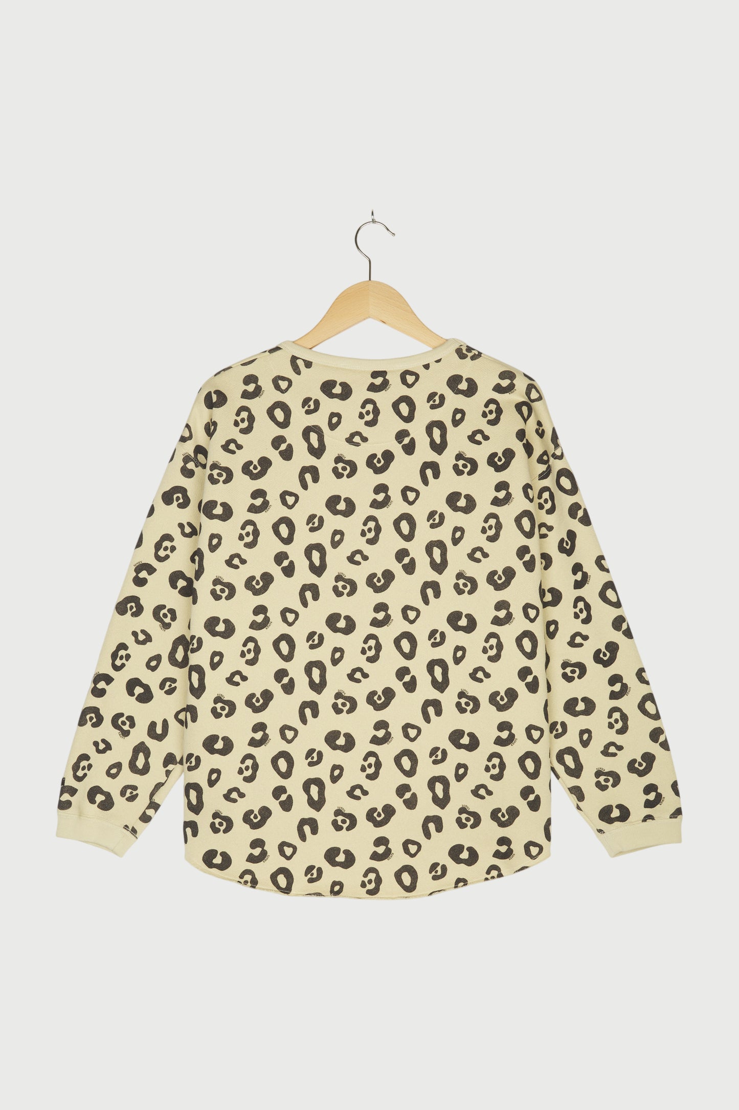 RAW EDGE SWEATER LEOPARD
