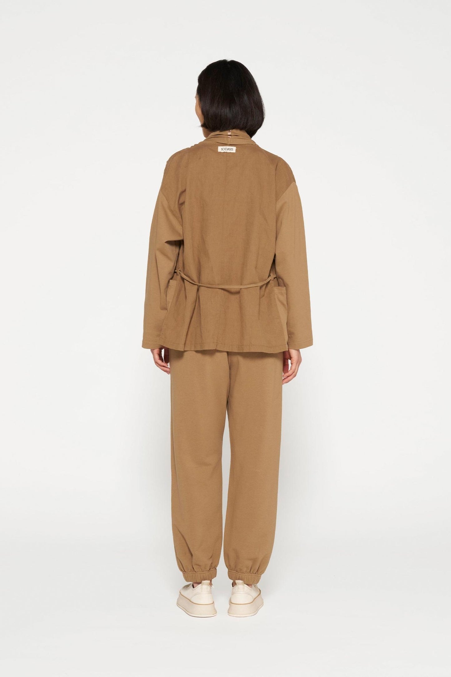 WELNESS JACKET