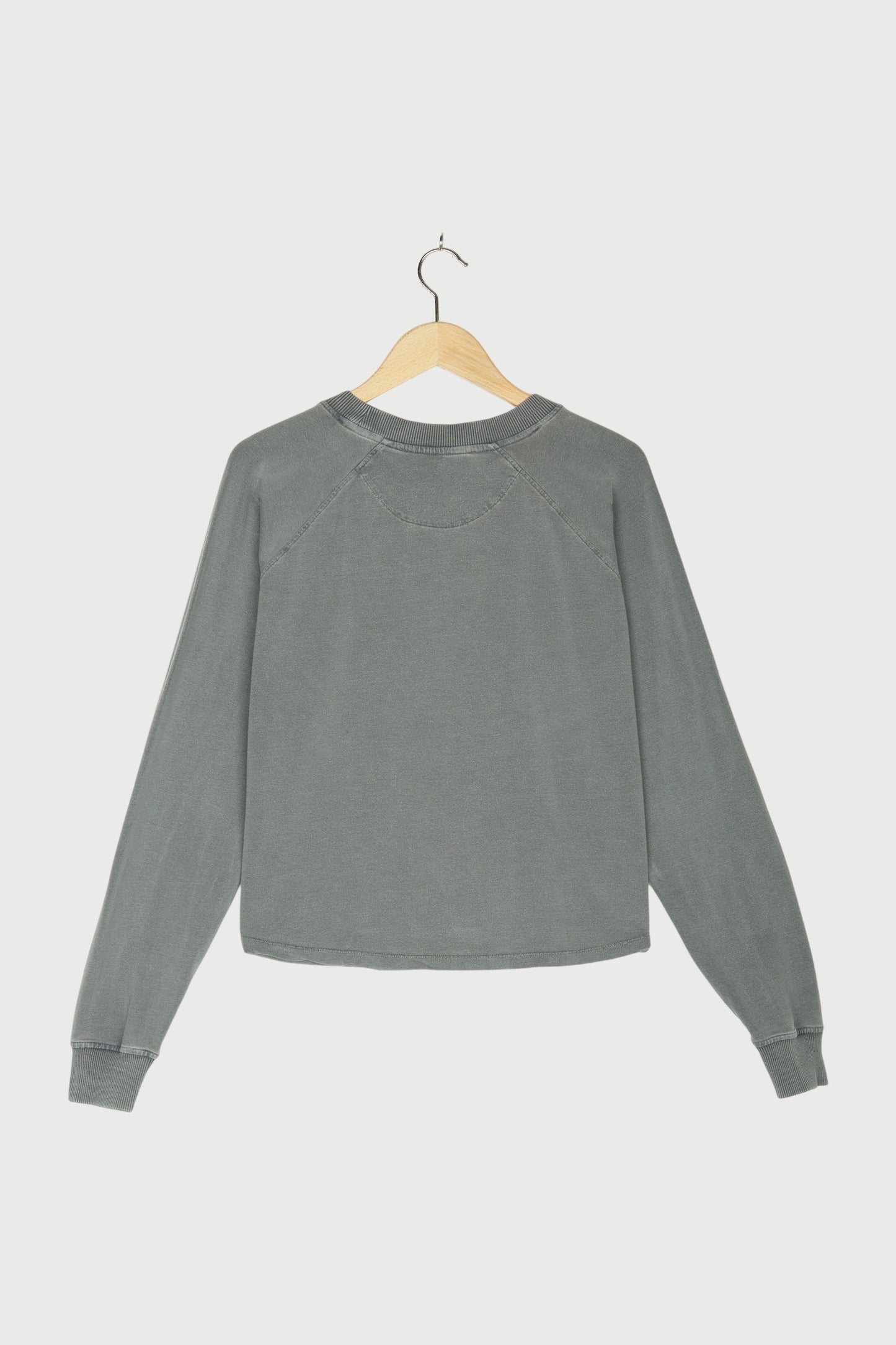 CROPPED ICON SWEATER