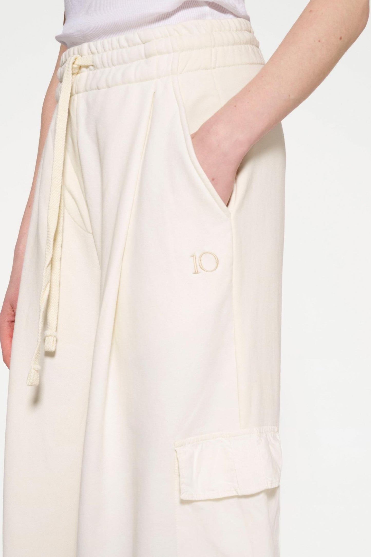WIDE LEG CARGO PANTS