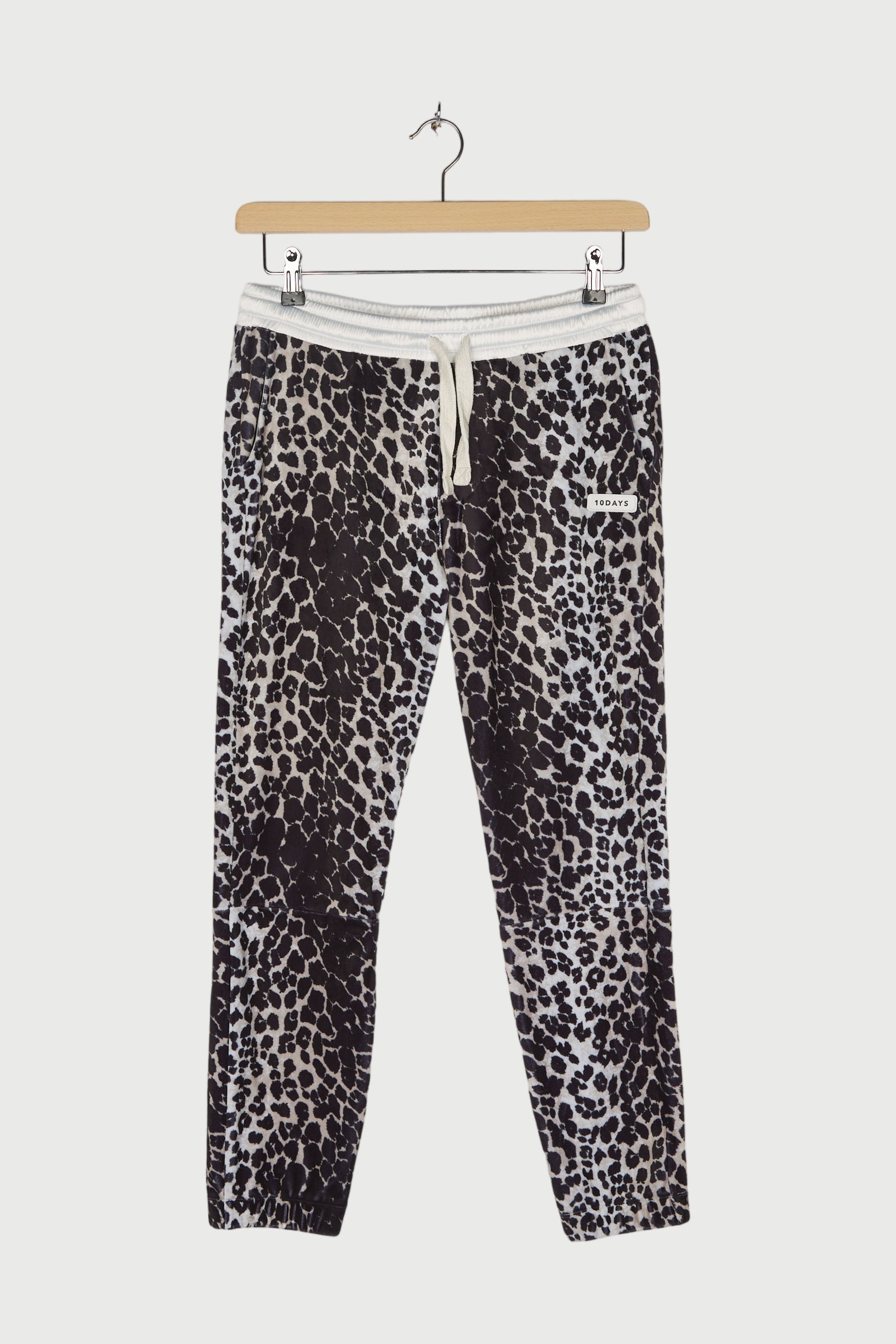 Leopard jogger hotsell