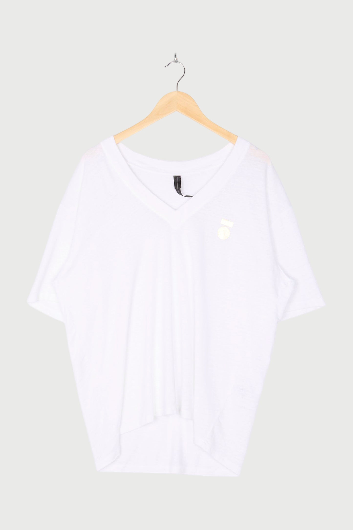 LOW V-NECK TEE LINEN
