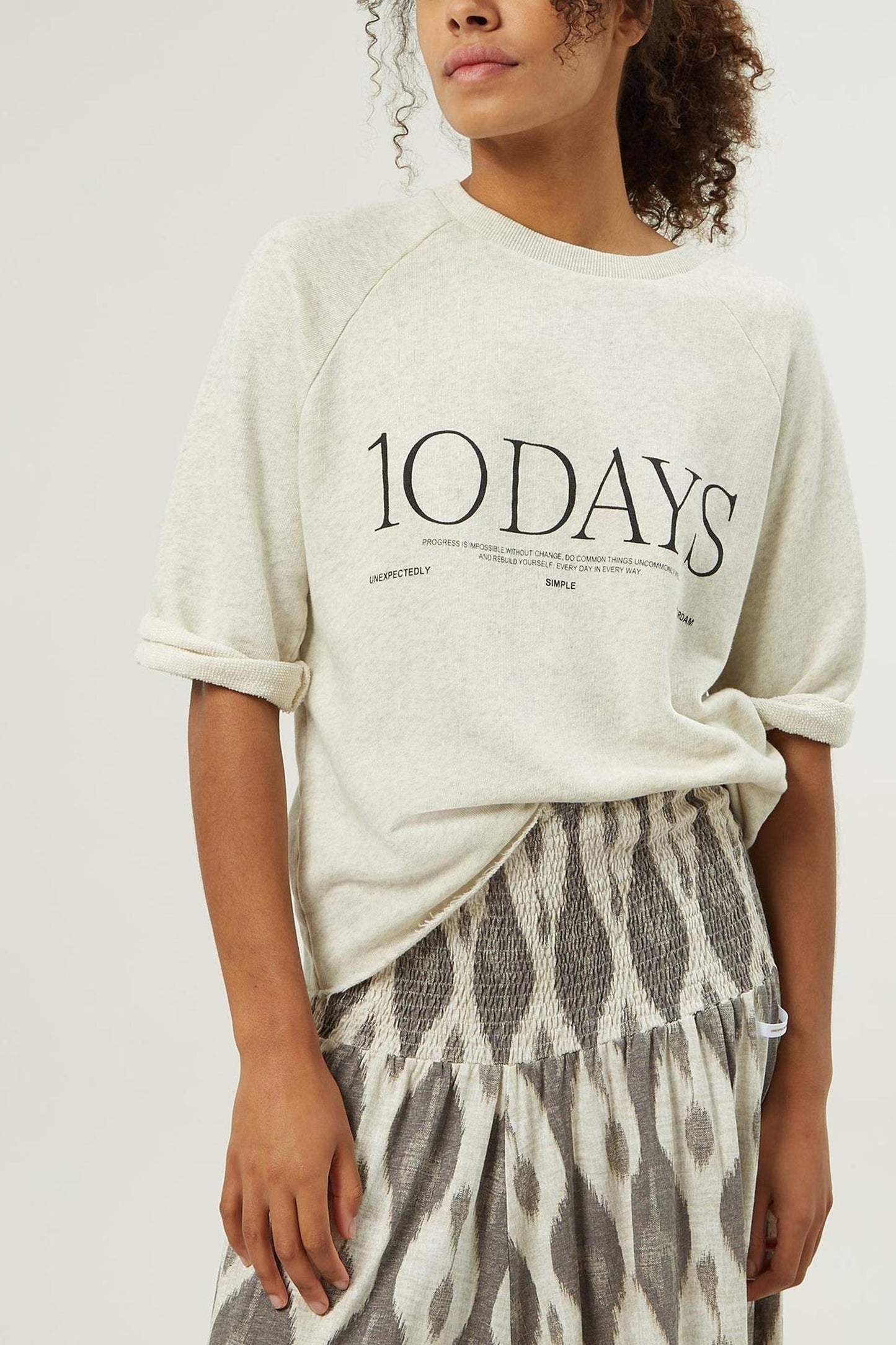 BEACH SWEATER 10DAYS