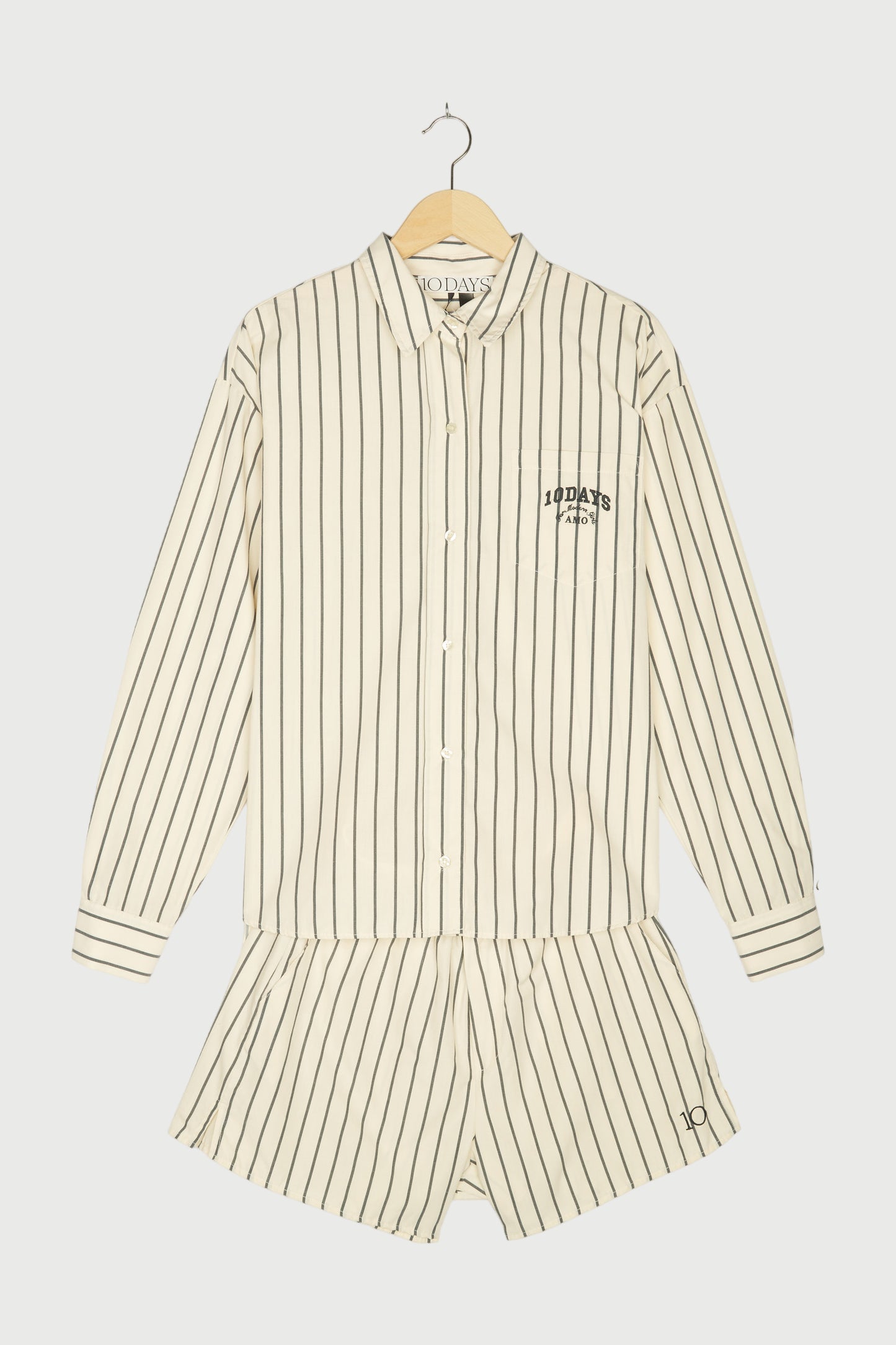 VERA VAN ERP SET PINSTRIPE