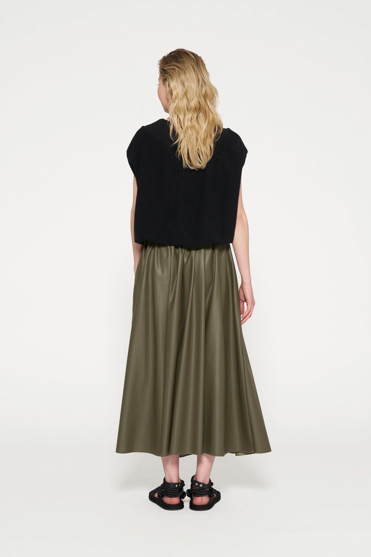 LEATHER LOOK PLEATED SKIRT