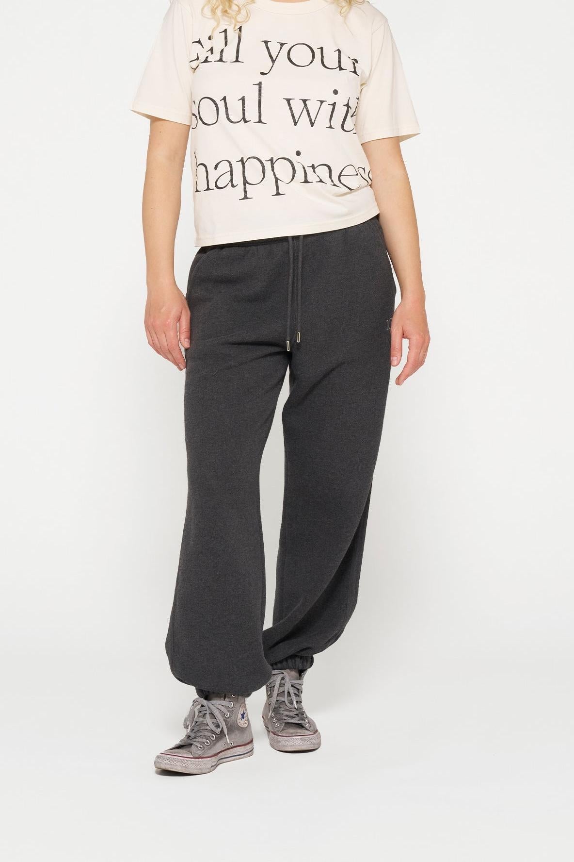 TEE TAGLINE