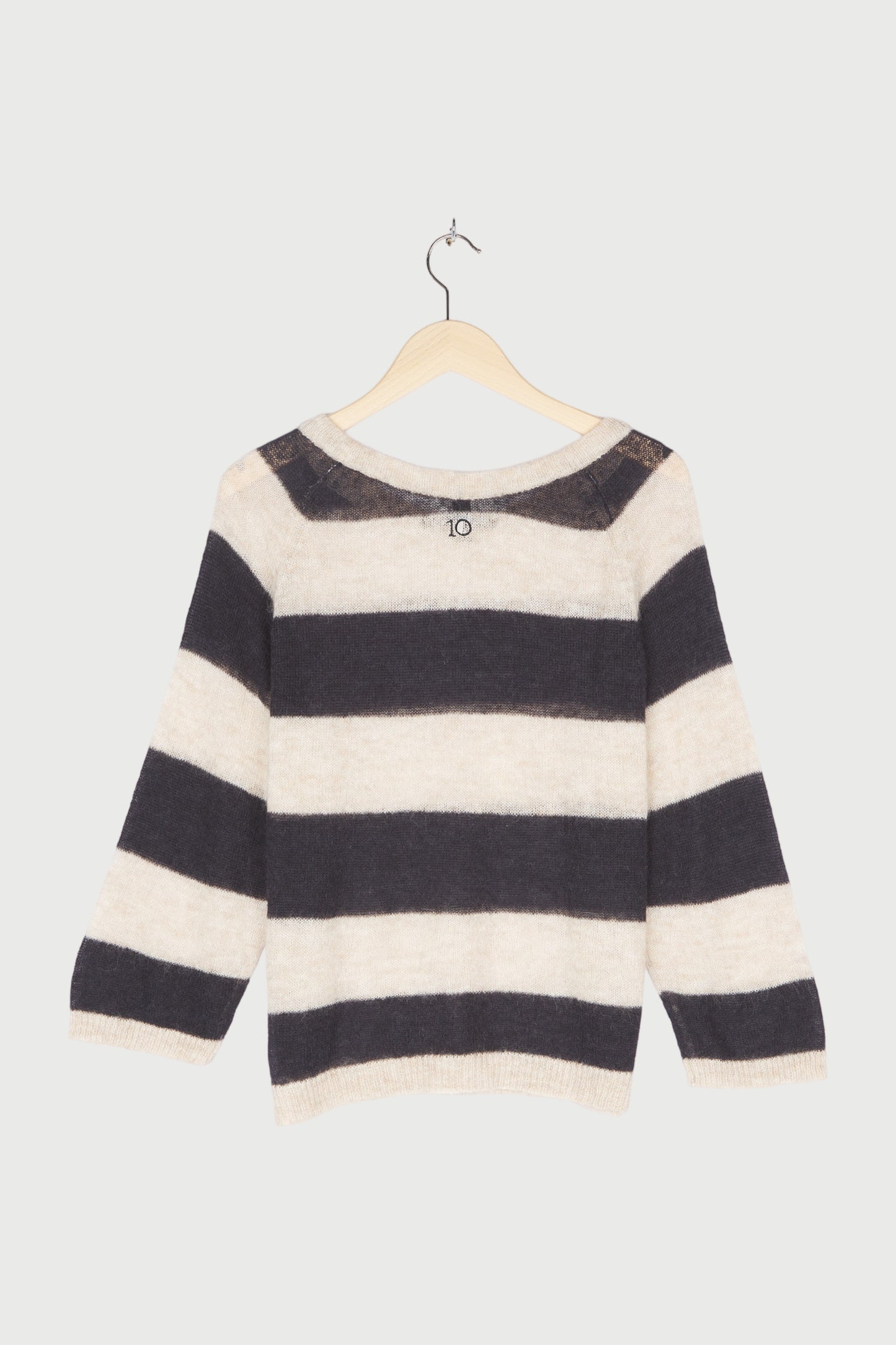 SWEATER THIN KNIT STRIPES