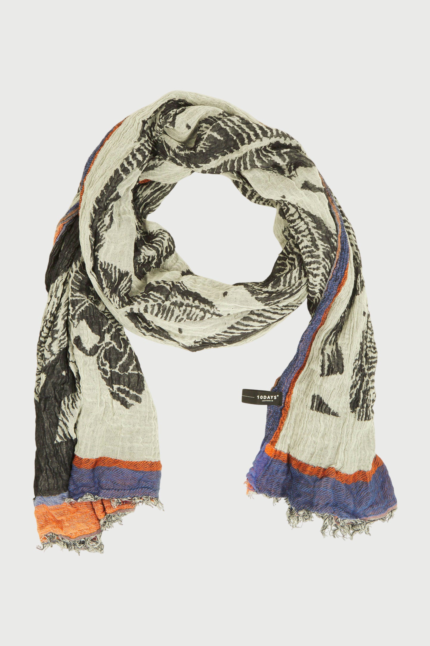 SCARF PIRANHA