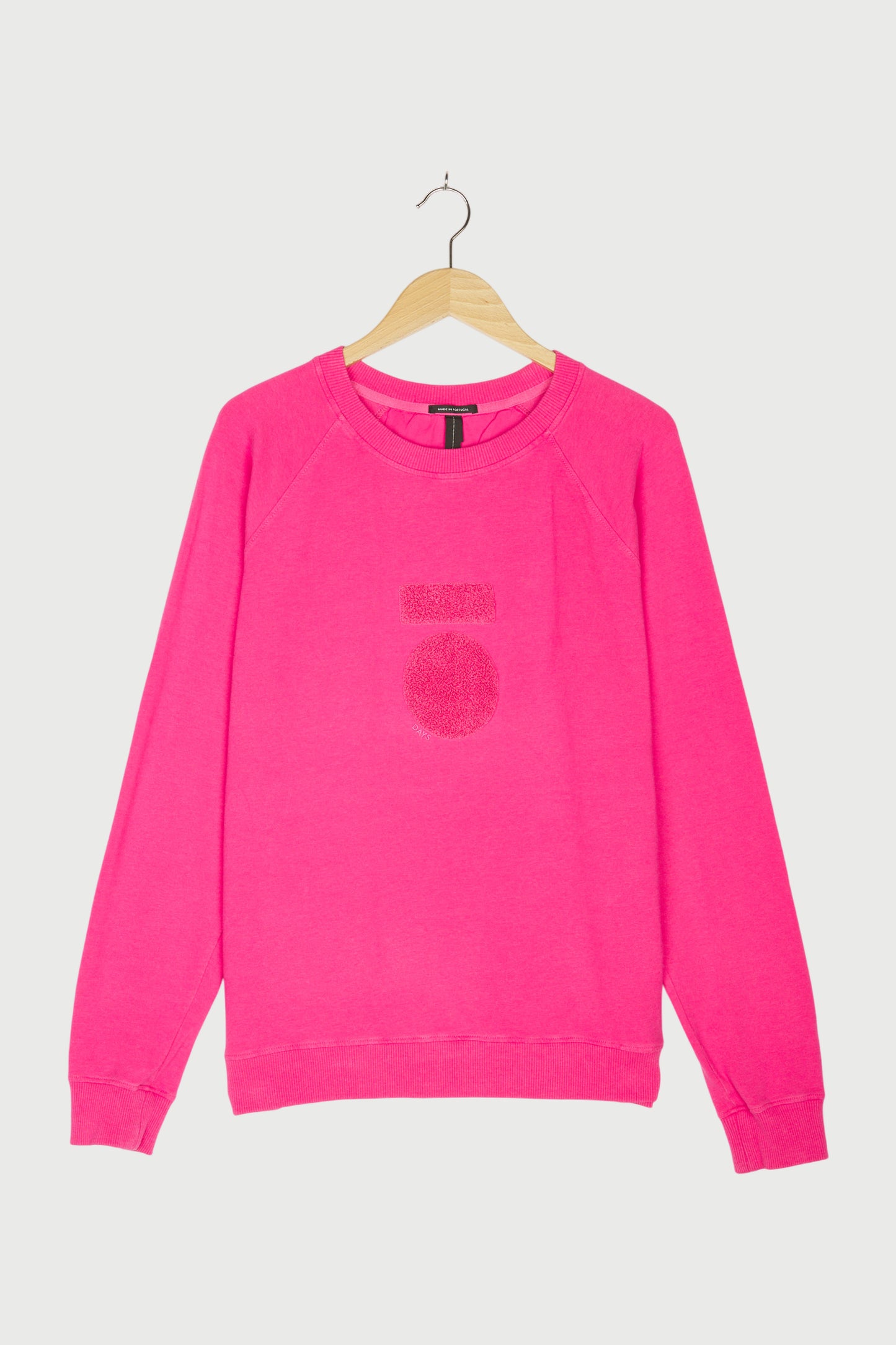 SWEATER MEDAL