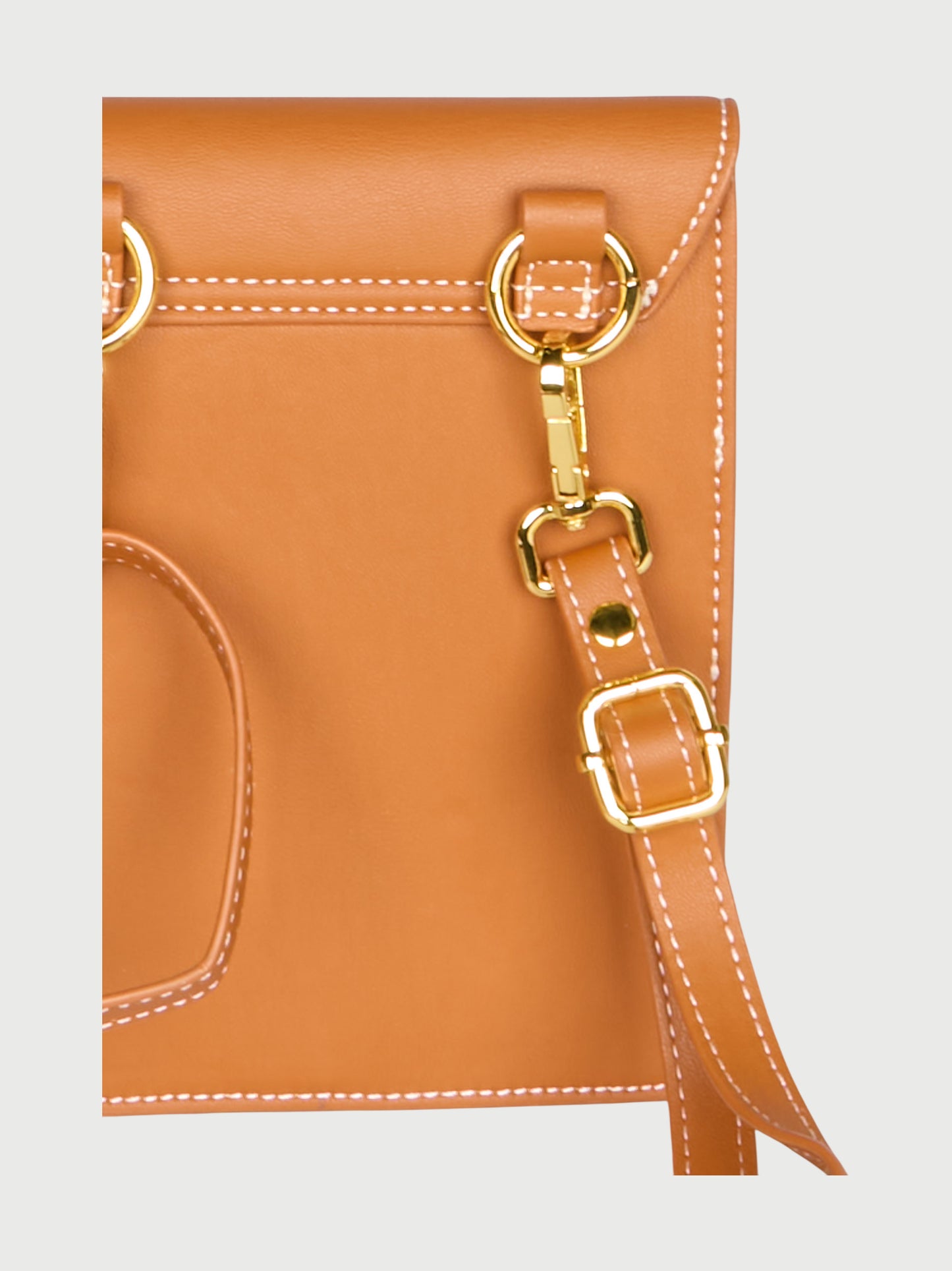 CROSS BODY POUCH