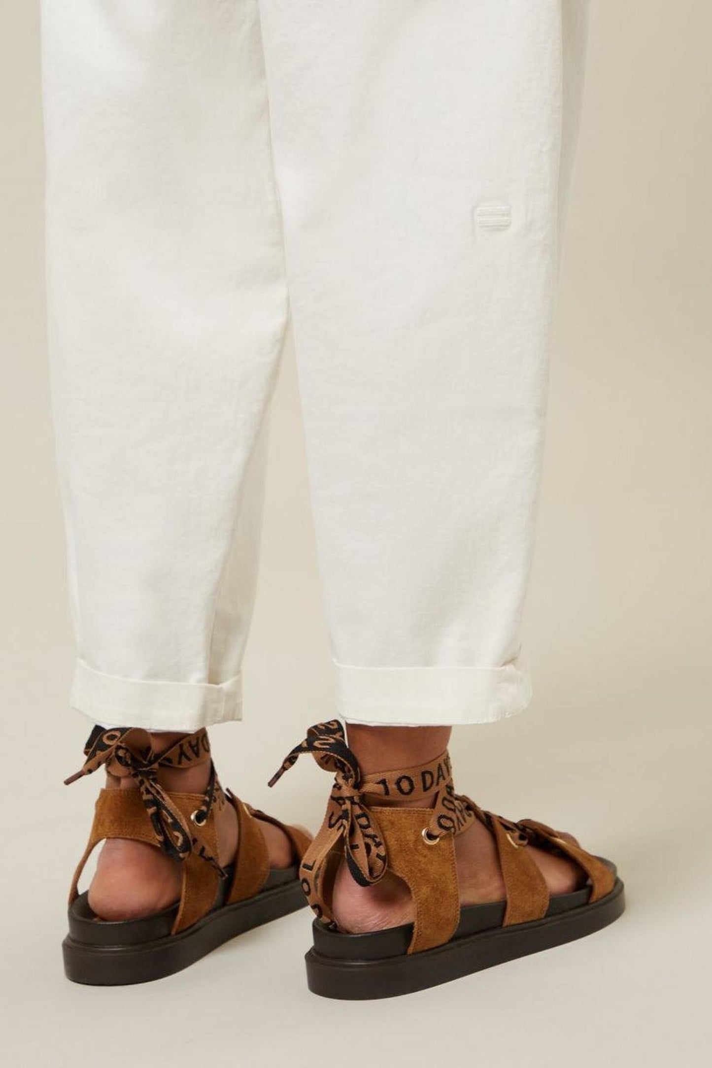 CROPPED PANTALON
