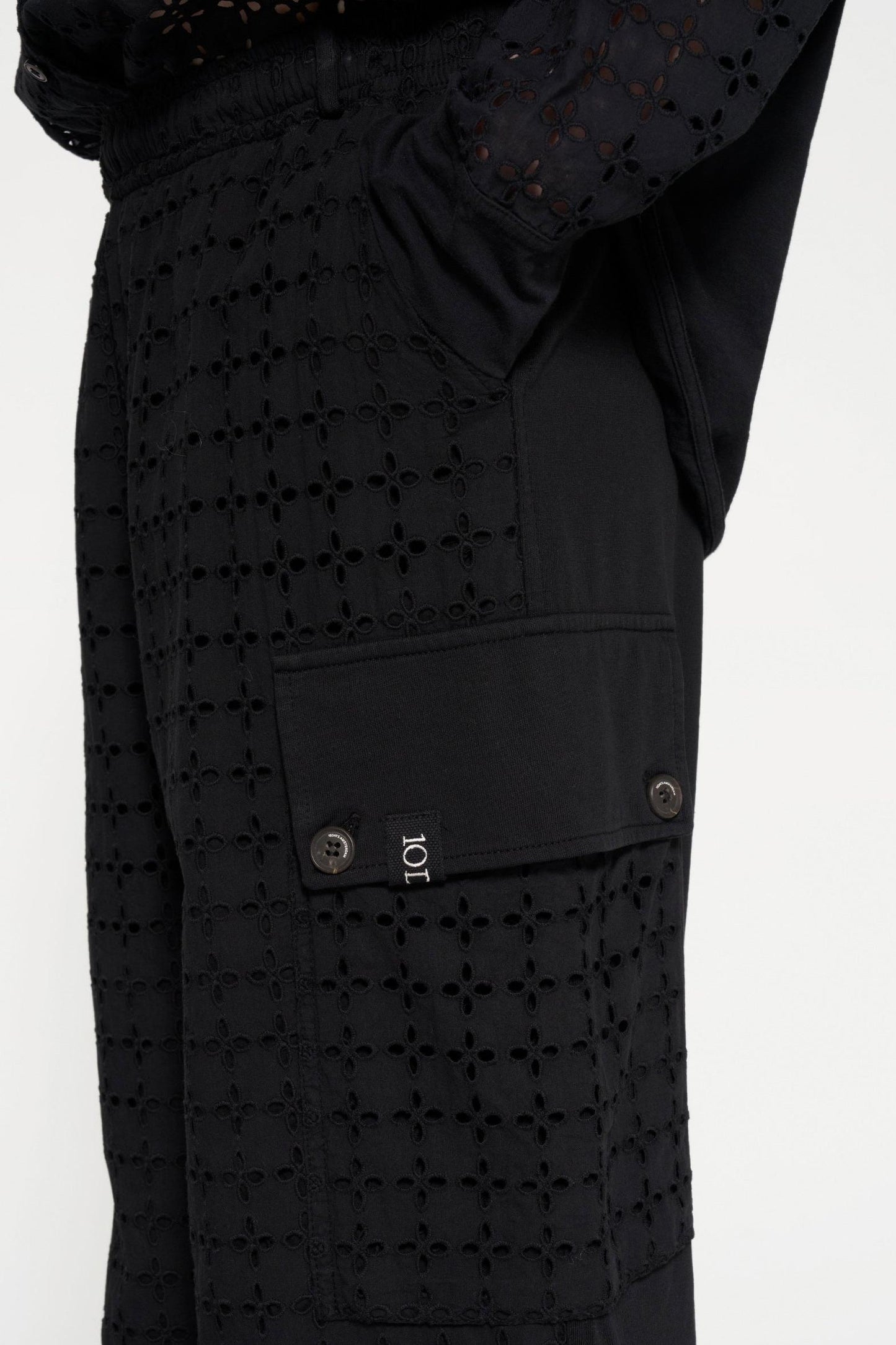 CROPPED COMBAT PANTS