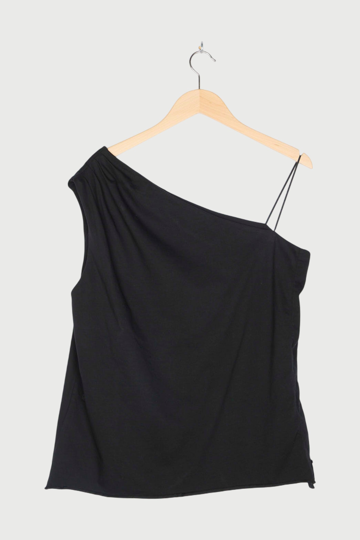 ONE SHOULDER TOP