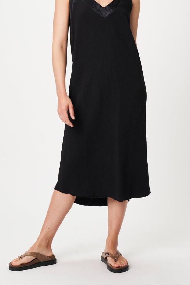 DRESS FLEECE