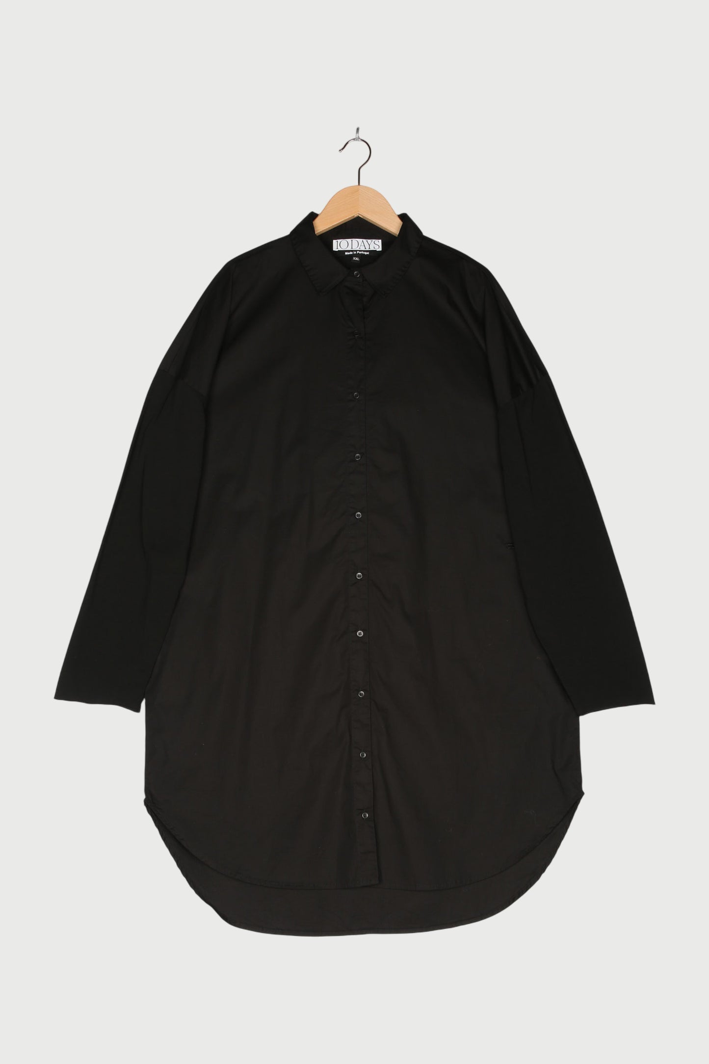 THE POPLIN SHIRT
