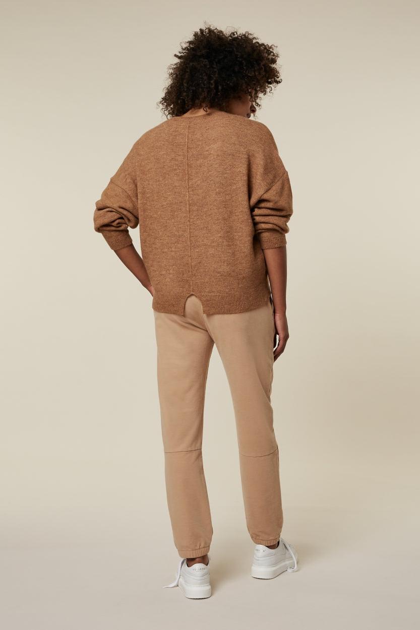 V-NECK SWEATER