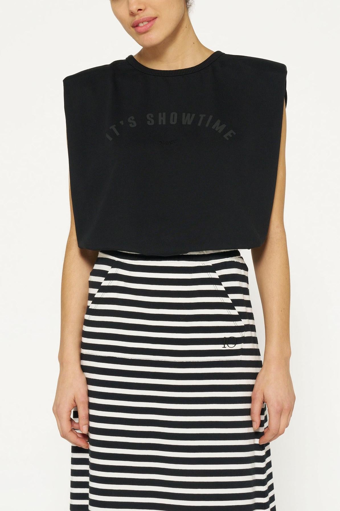 PADDED PROUD TEE