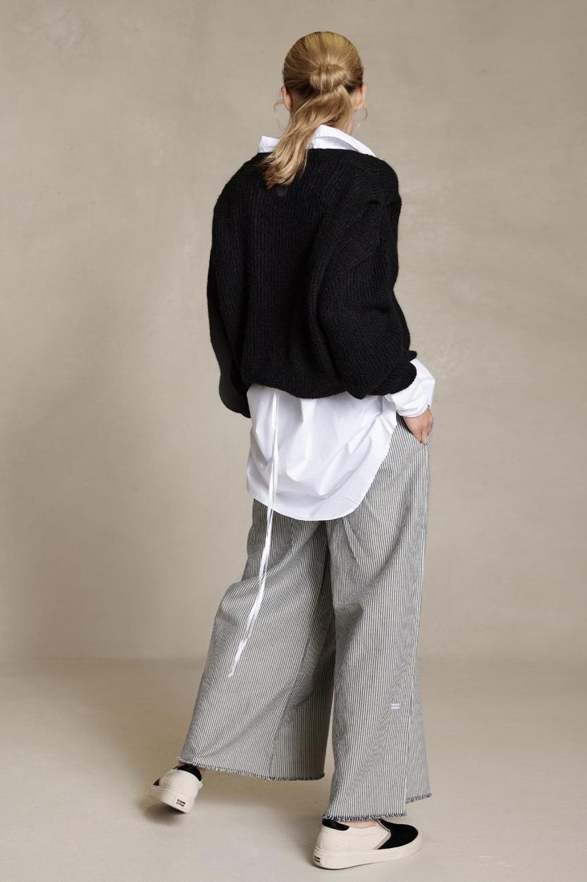 BIG SHOULDER SWEATER