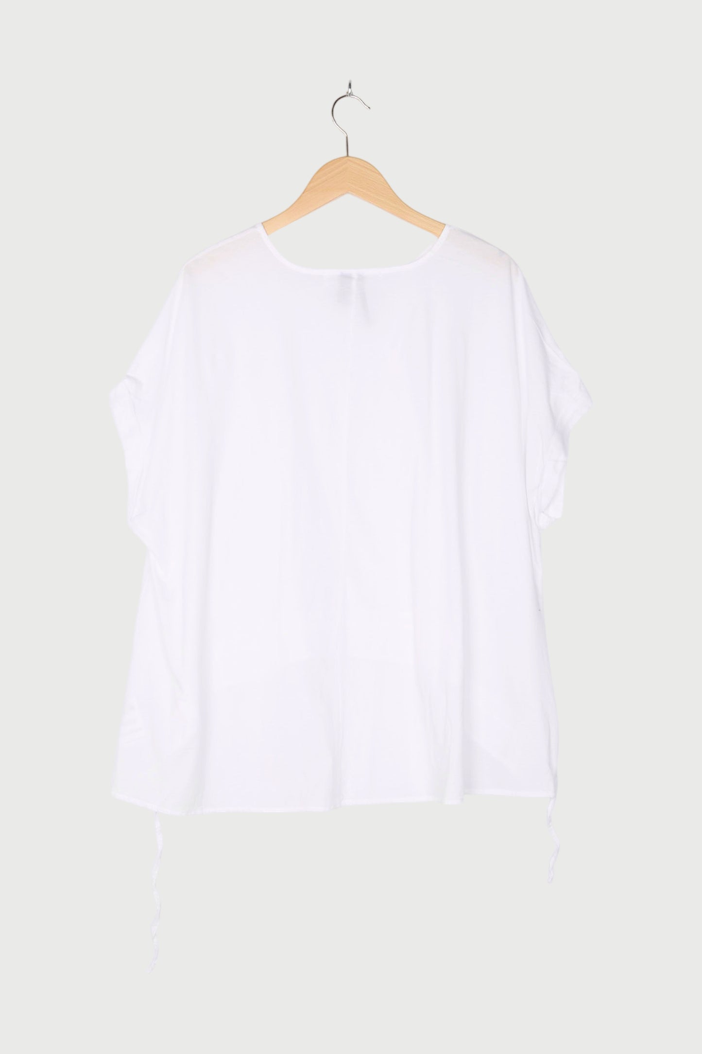 SHORTSLEEVE BLOUSE