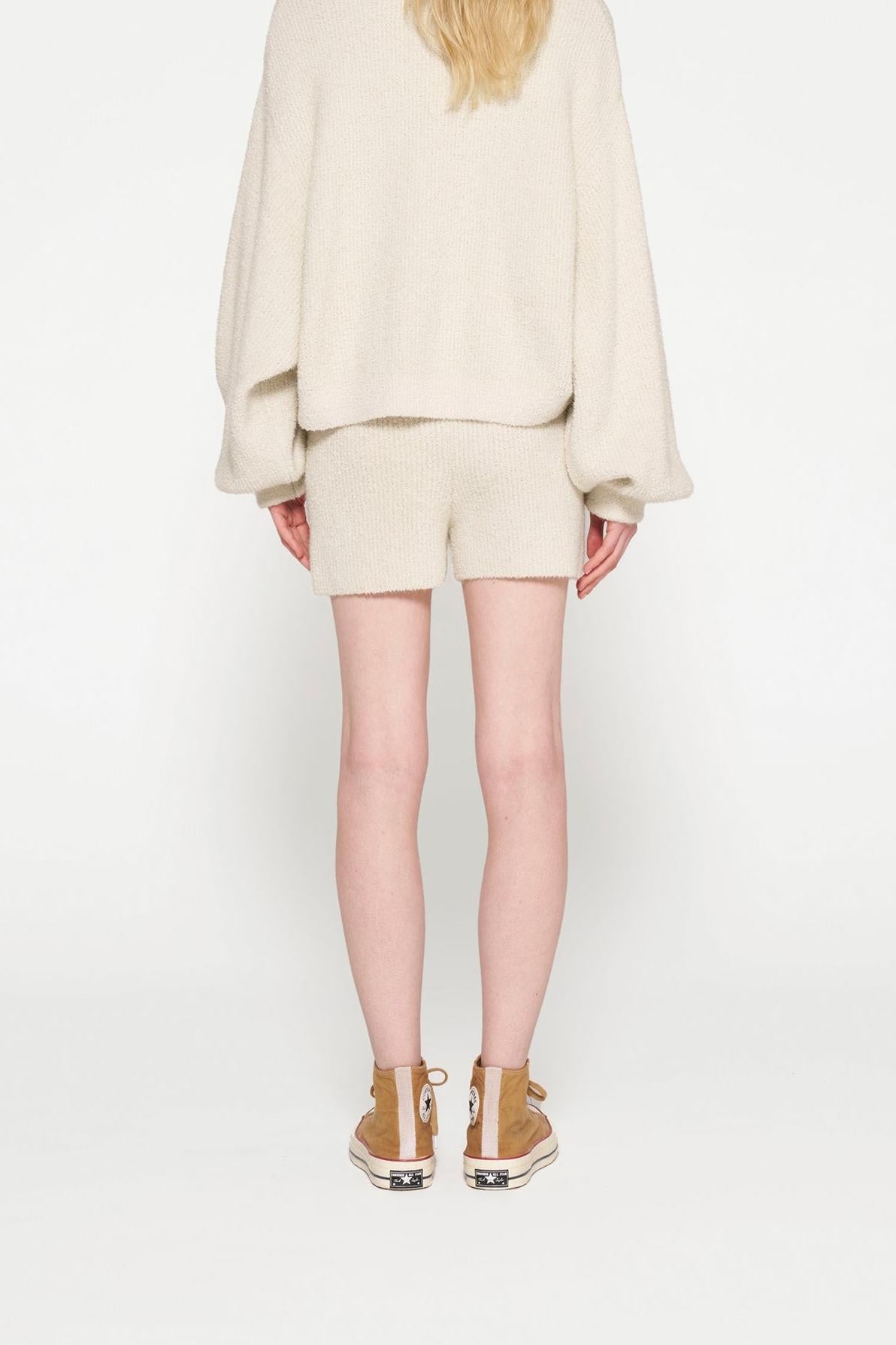 BOUCLE KNIT SHORTS