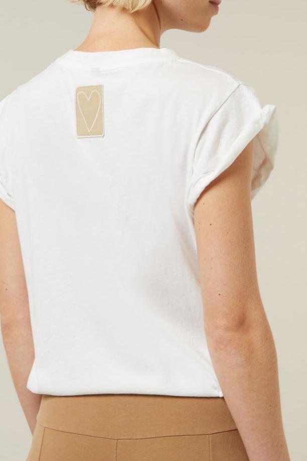 TEE ARTWORK