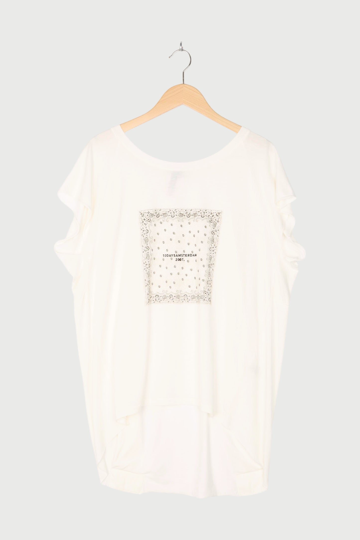 THE TEE PAISLEY