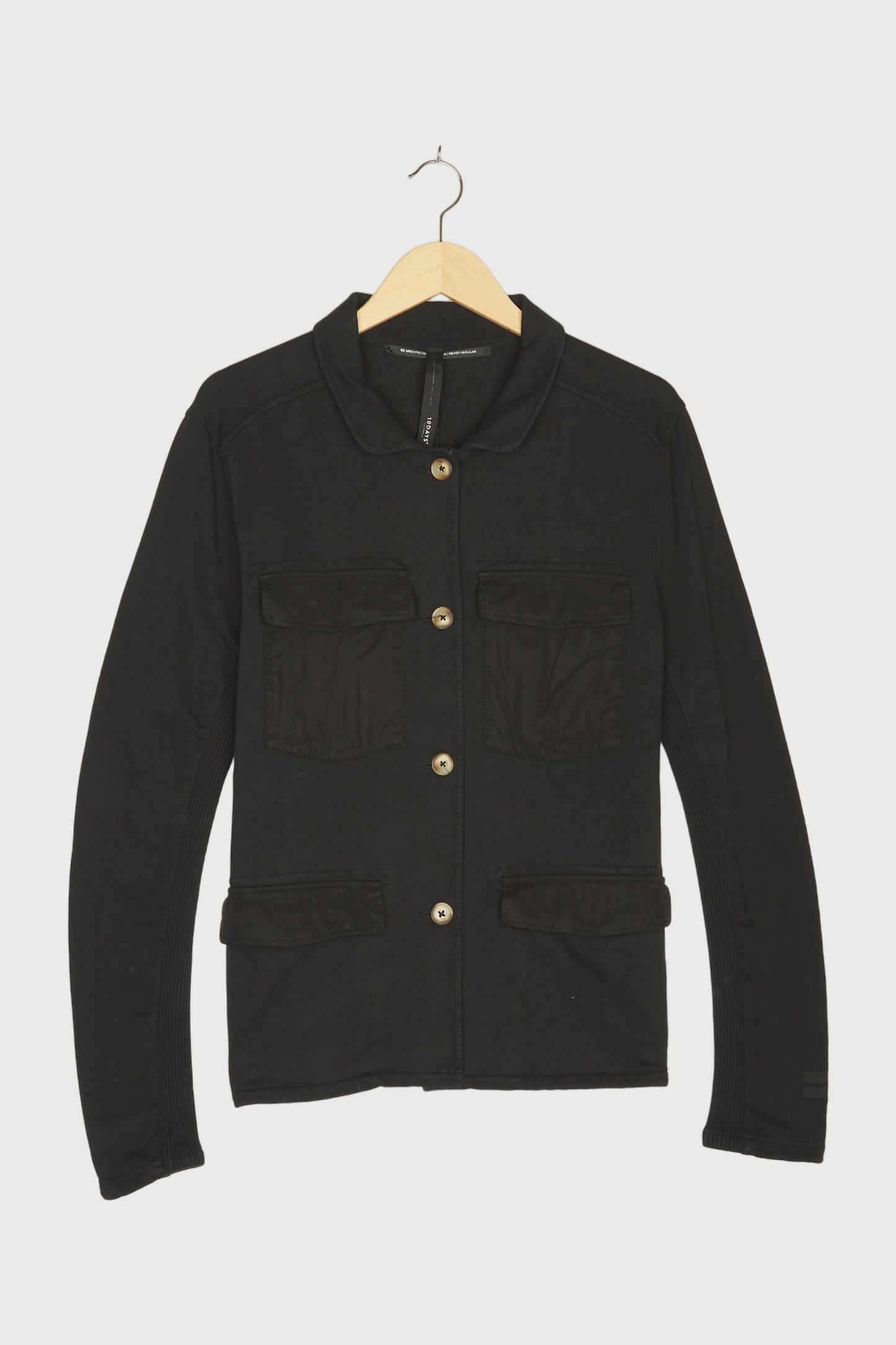 UTILITY JACKET