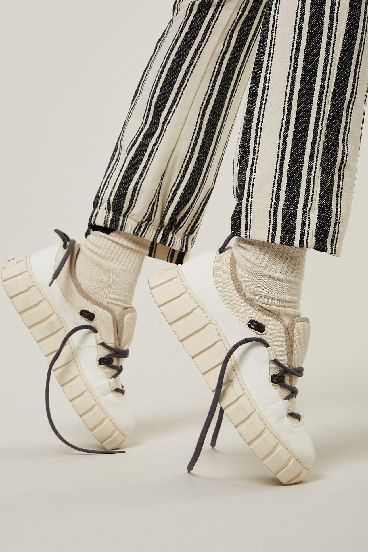 STRAIGHT JOGGER STRIPES