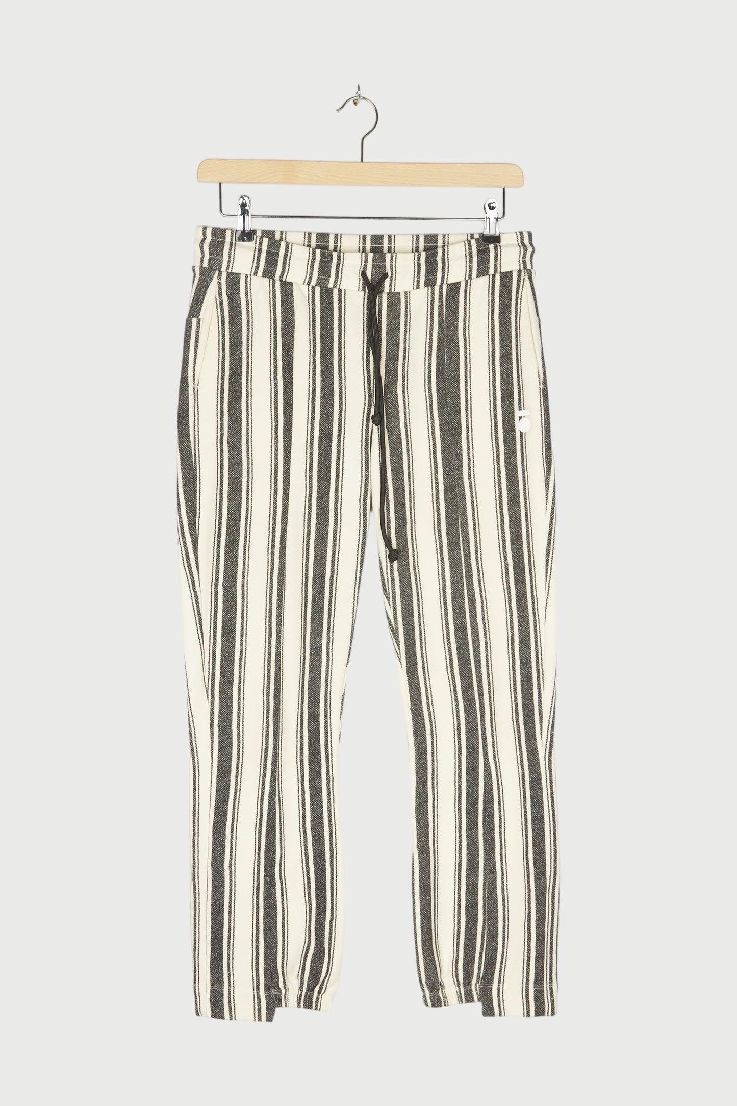 STRAIGHT JOGGER STRIPES