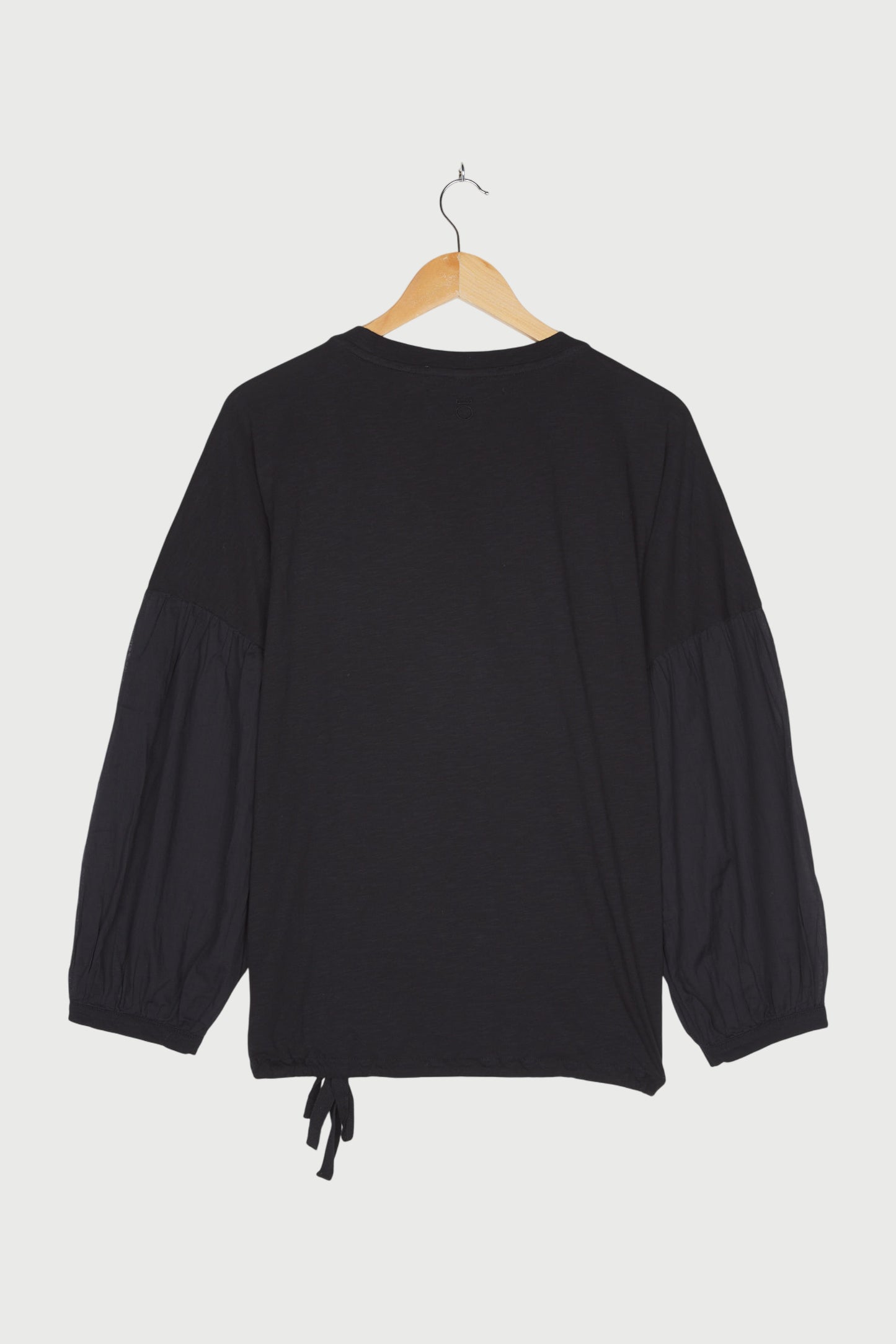 BALLOON SLEEVE BLOUSE