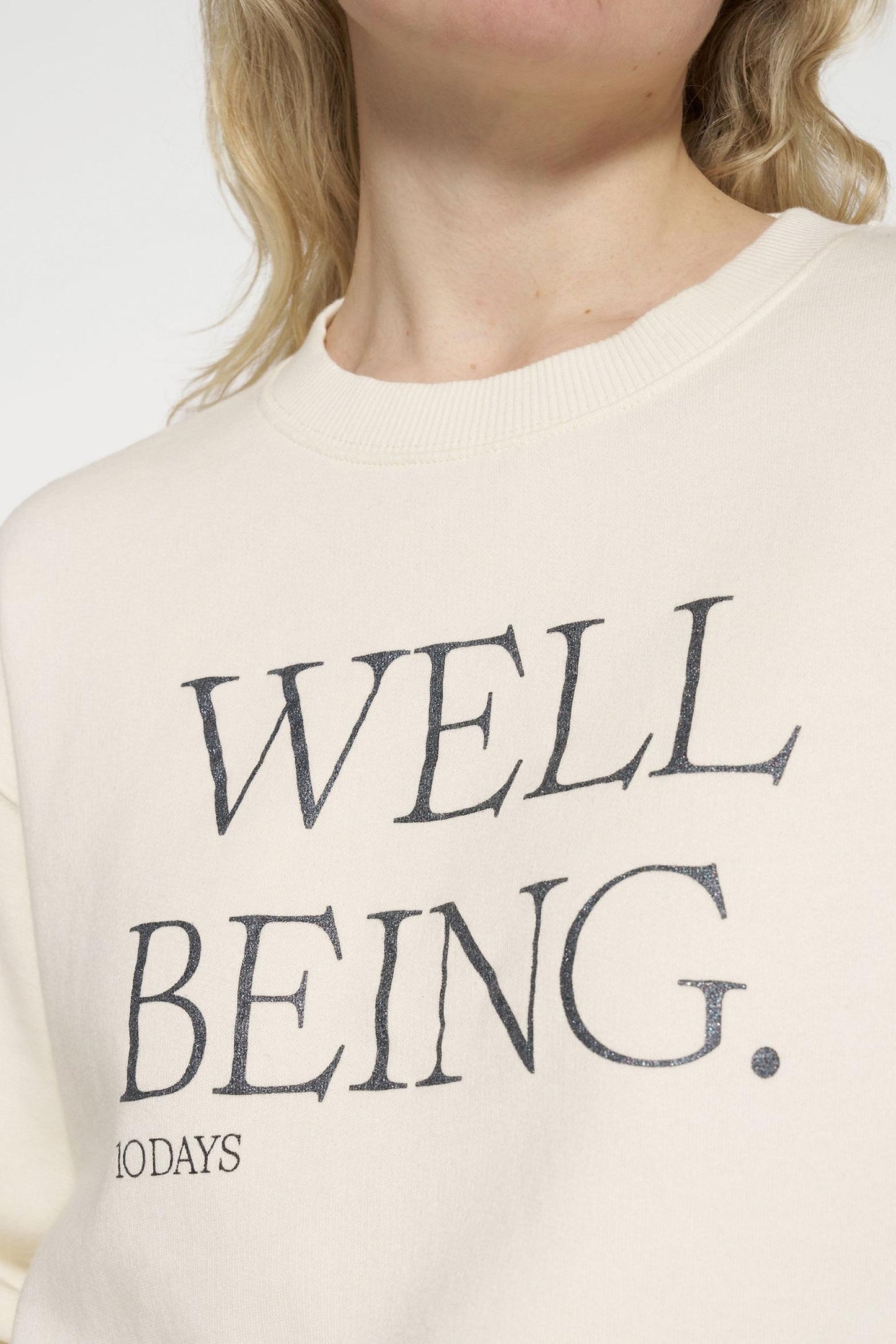 EASY SWEATER WELL BEING