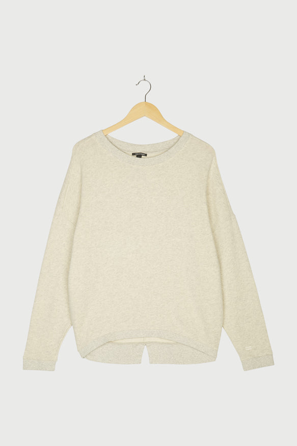 ROUND NECK SWEATER
