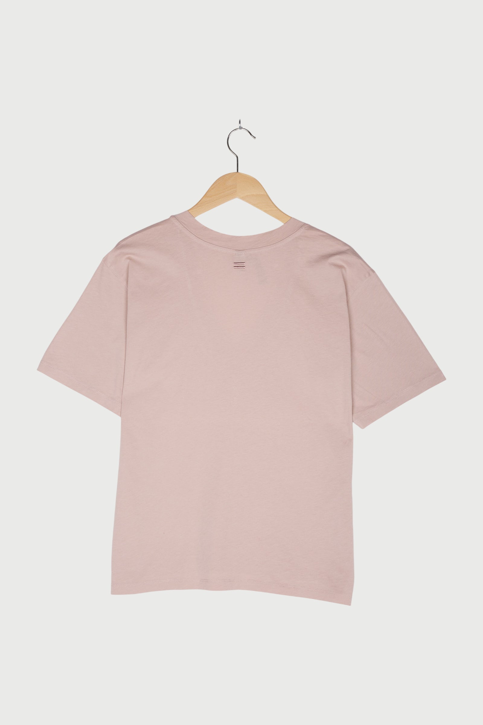 V-NECK TEE EYELET