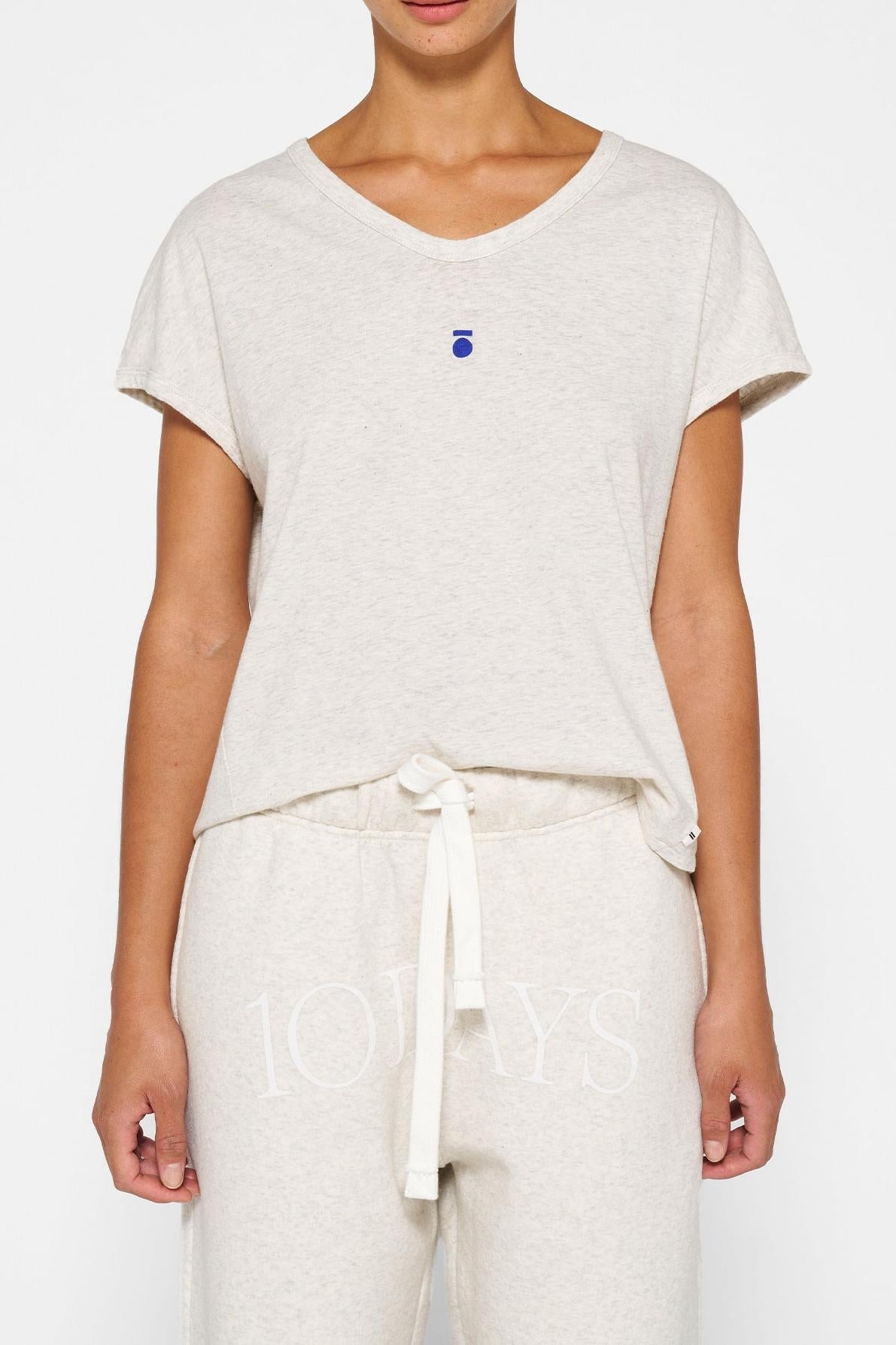 TEE MEDAL