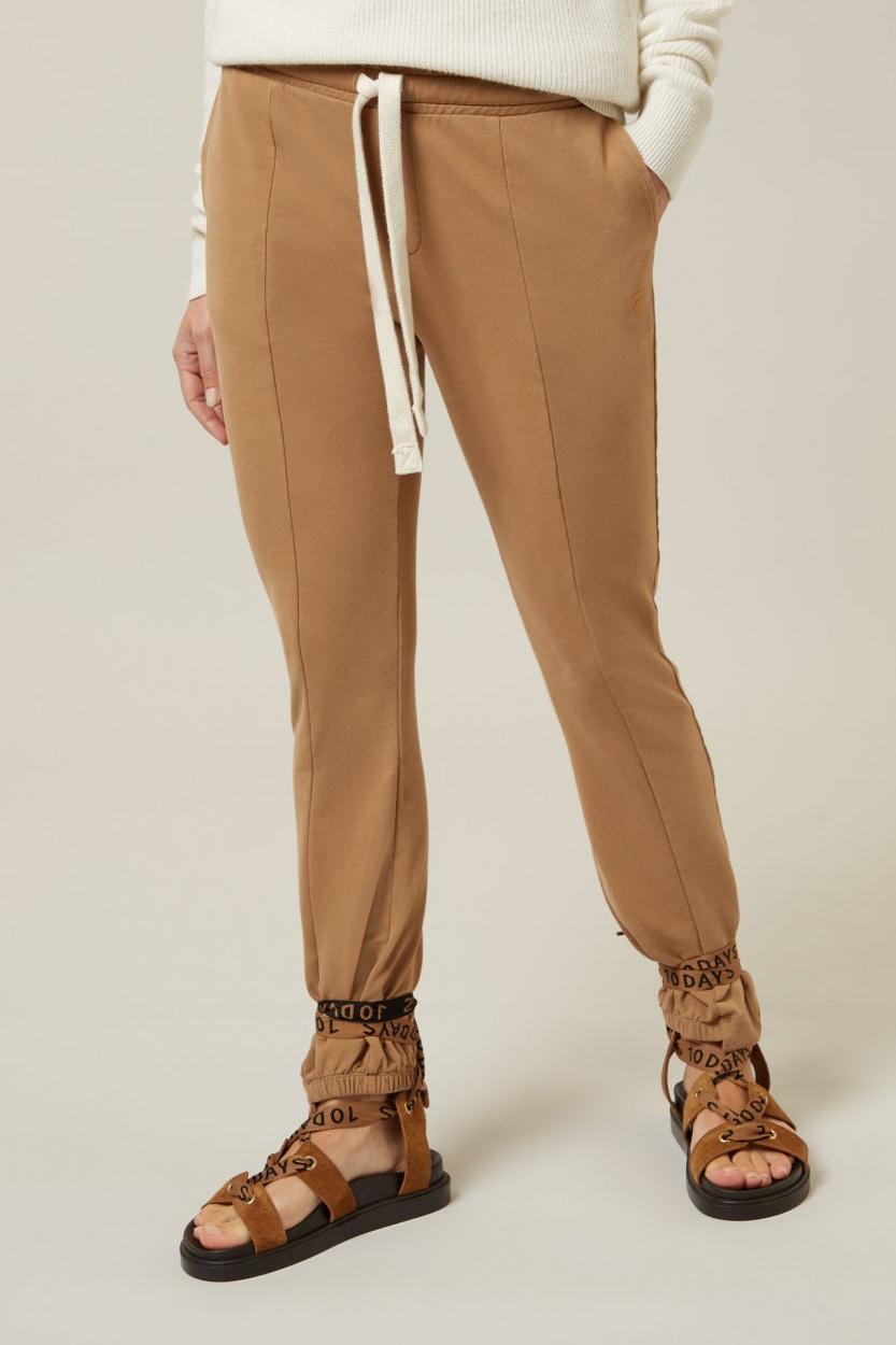 STRAIGHT JOGGER FADE OUT