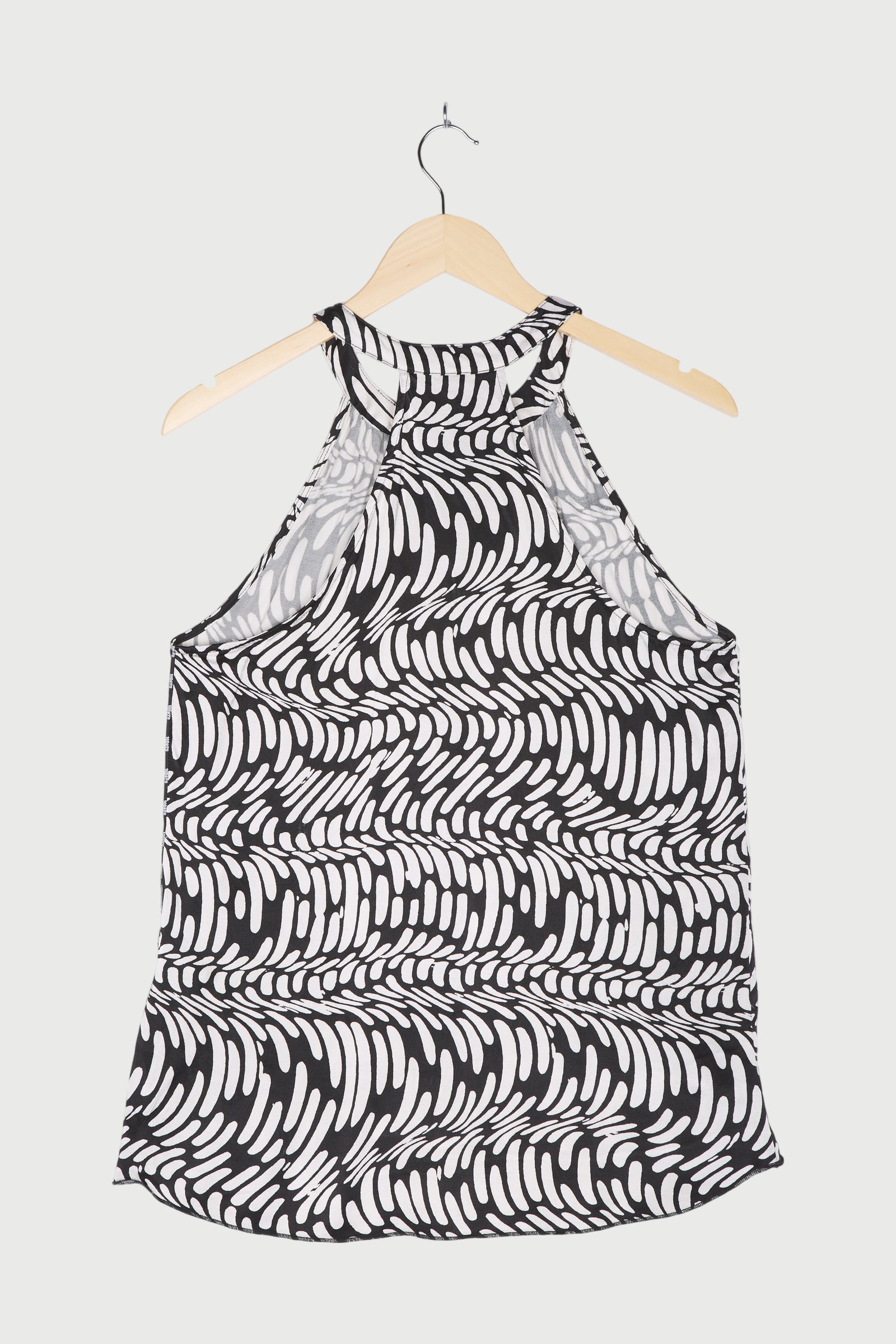 STRAPPY TOP WAVE