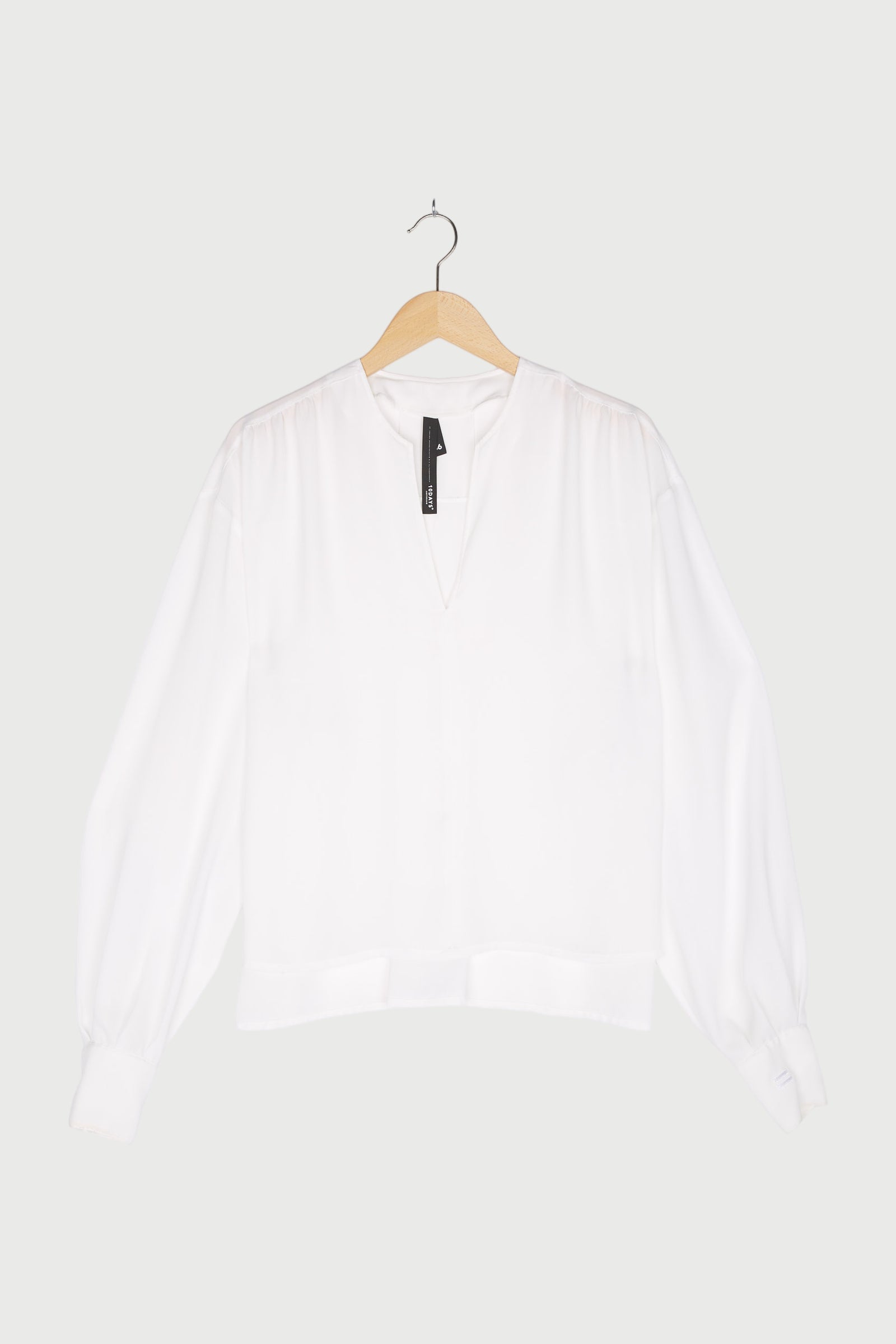BLOUSE FLOWY