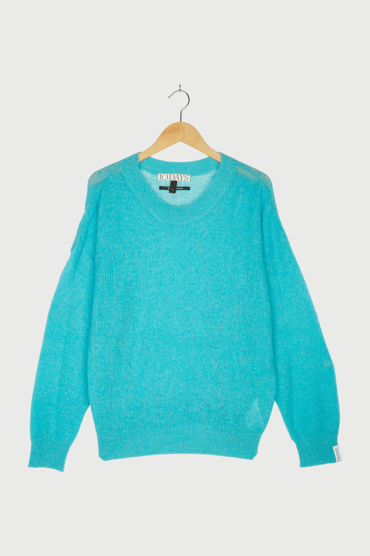 LOOSE THIN KNIT SWEATER