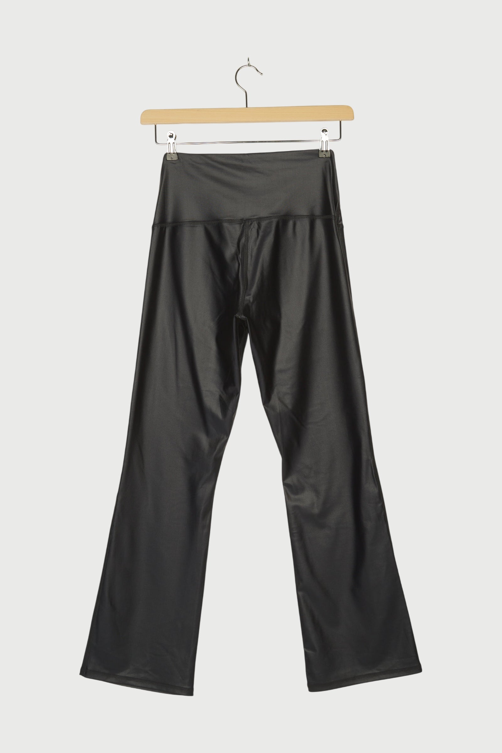 FLARED SHINY YOGA LEGGINGS