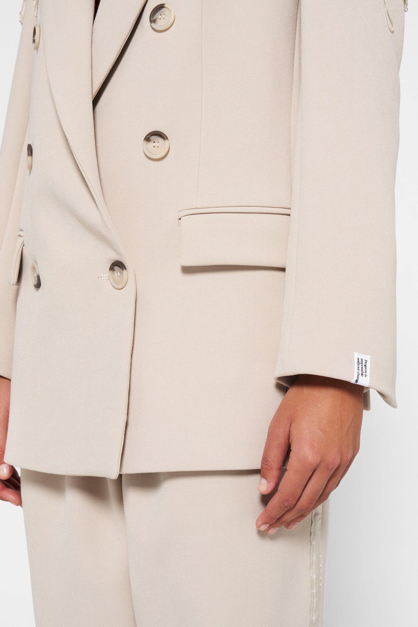 CREPE BLAZER FRINGE