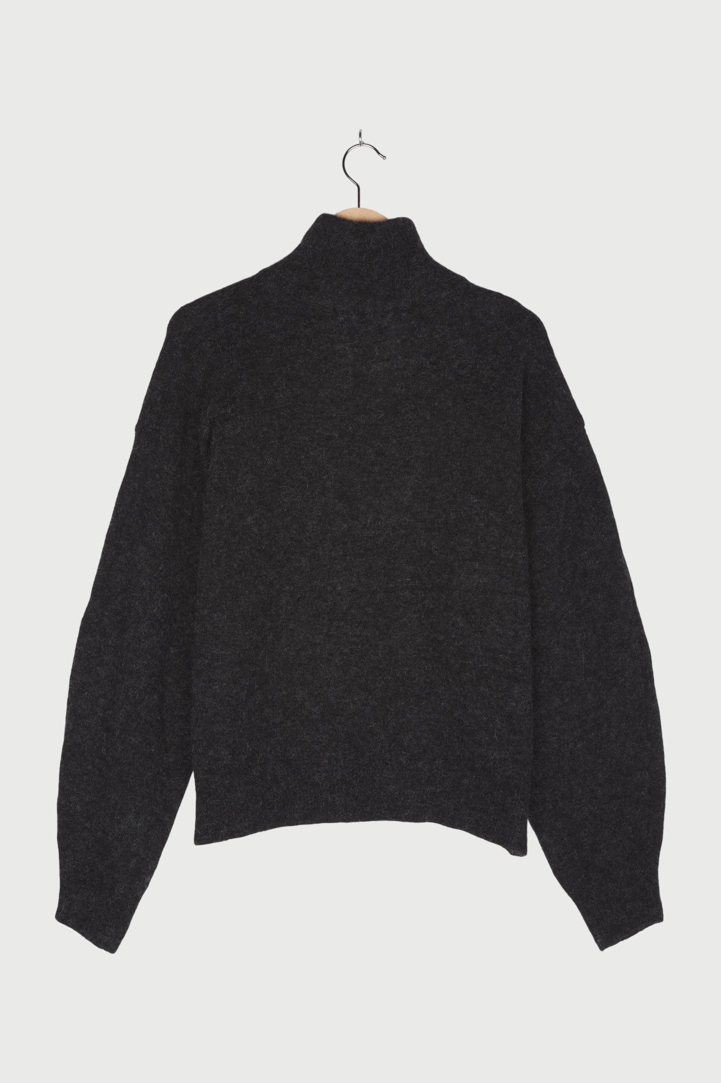 HIGH NECK SWEATER