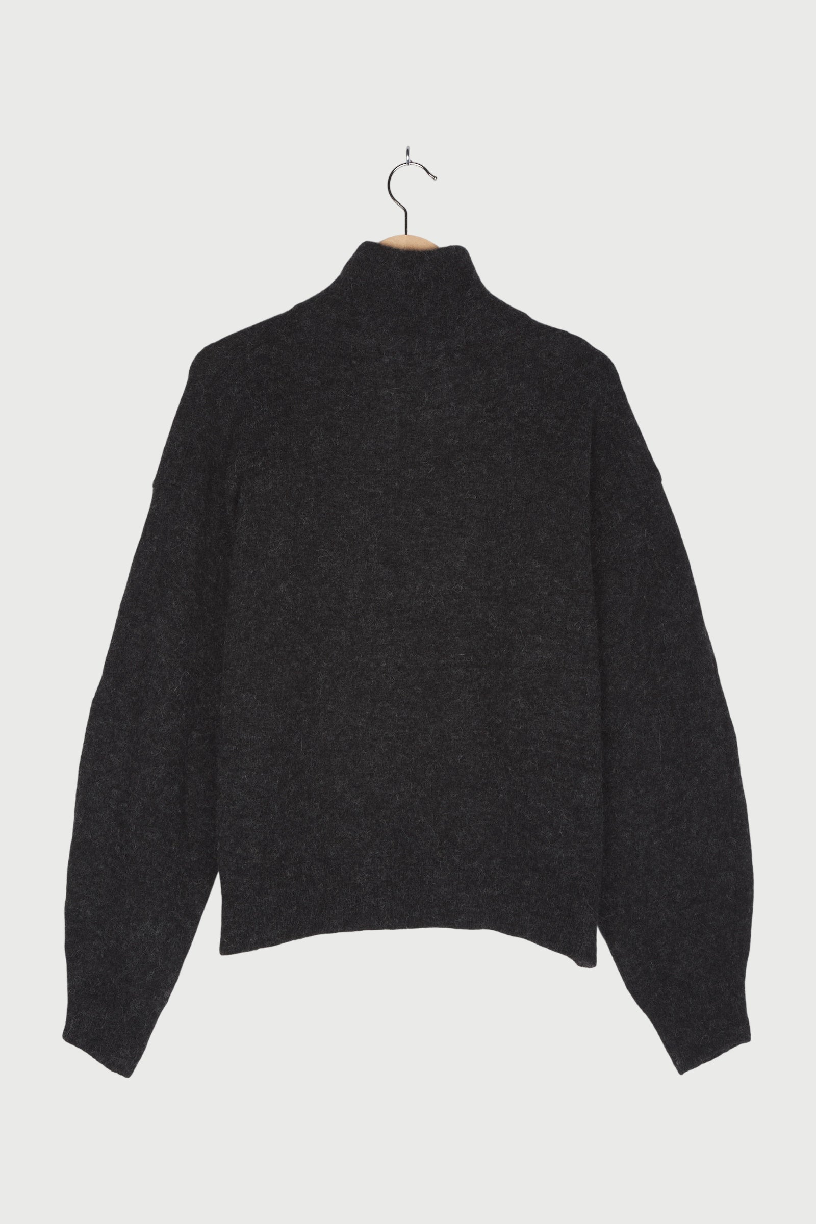 HIGH NECK SWEATER