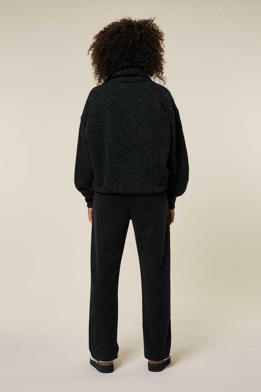 HIGH NECK SWEATER