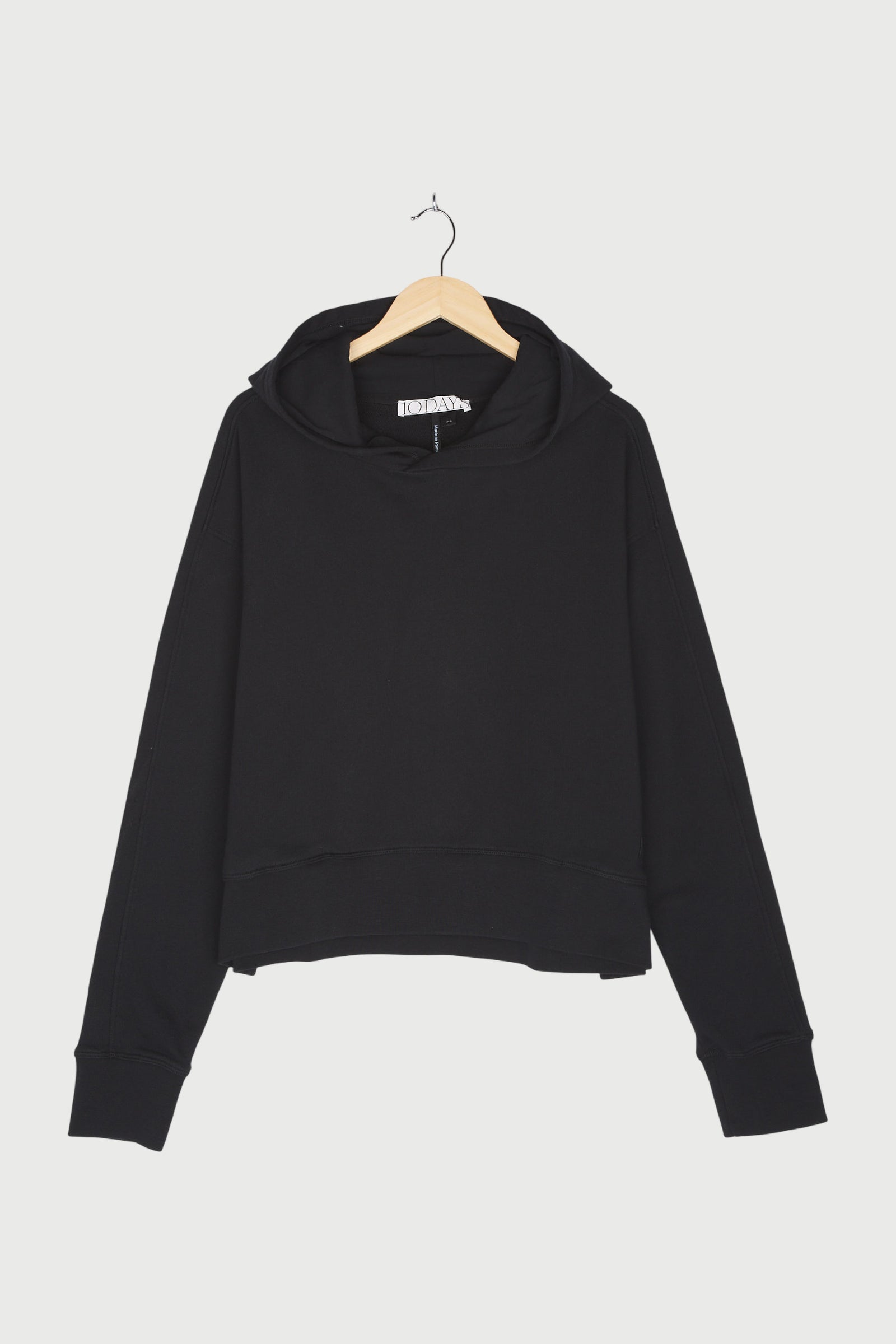 CROPPED HOODIE