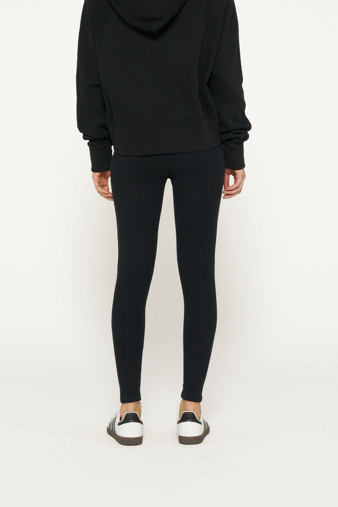 CROPPED HOODIE